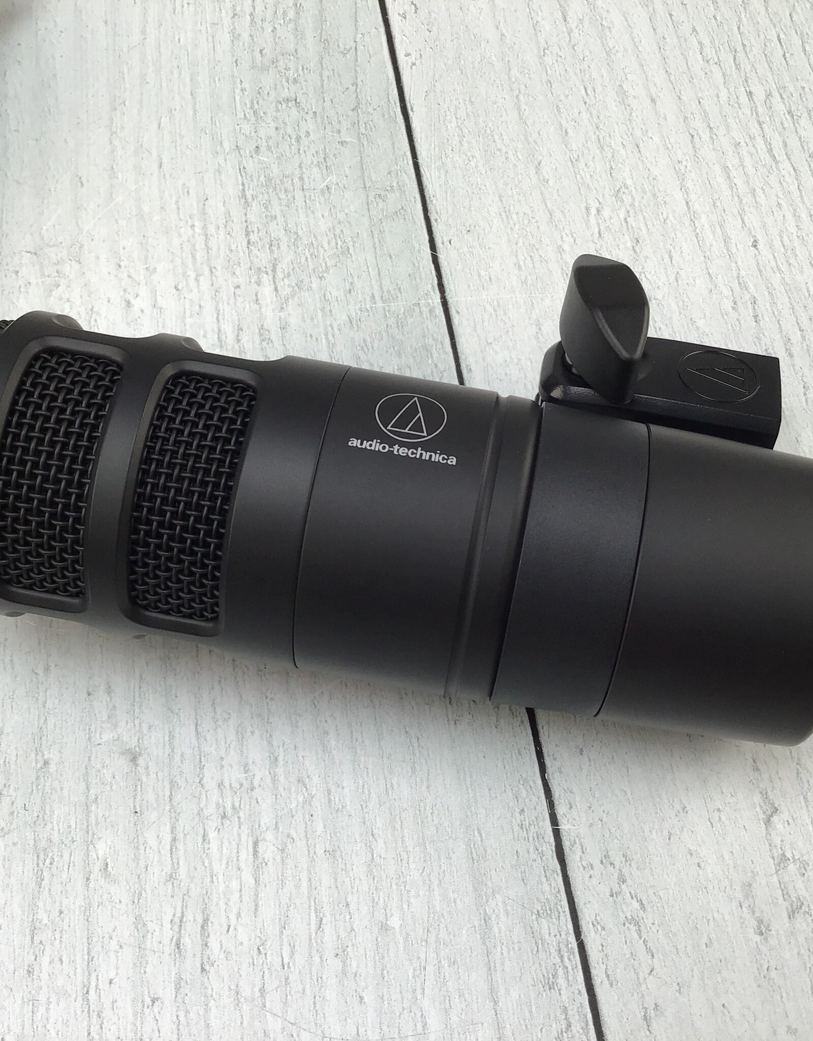 audio-technica Audio-Technica AT2040 Microphone in Box Used EX