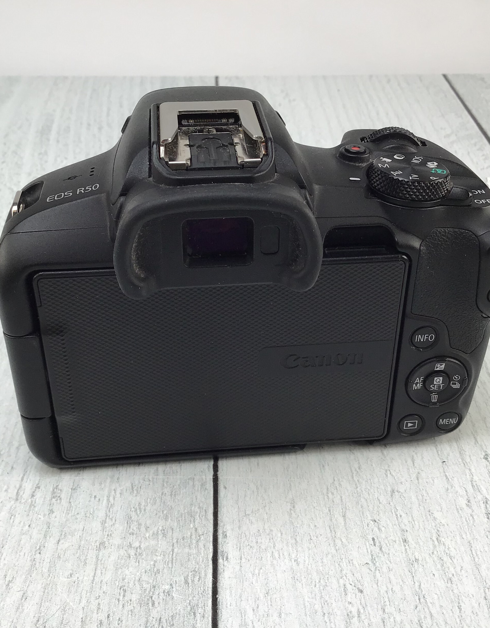 CANON Canon EOS R50 Camera w/ 18-45mm Used Good