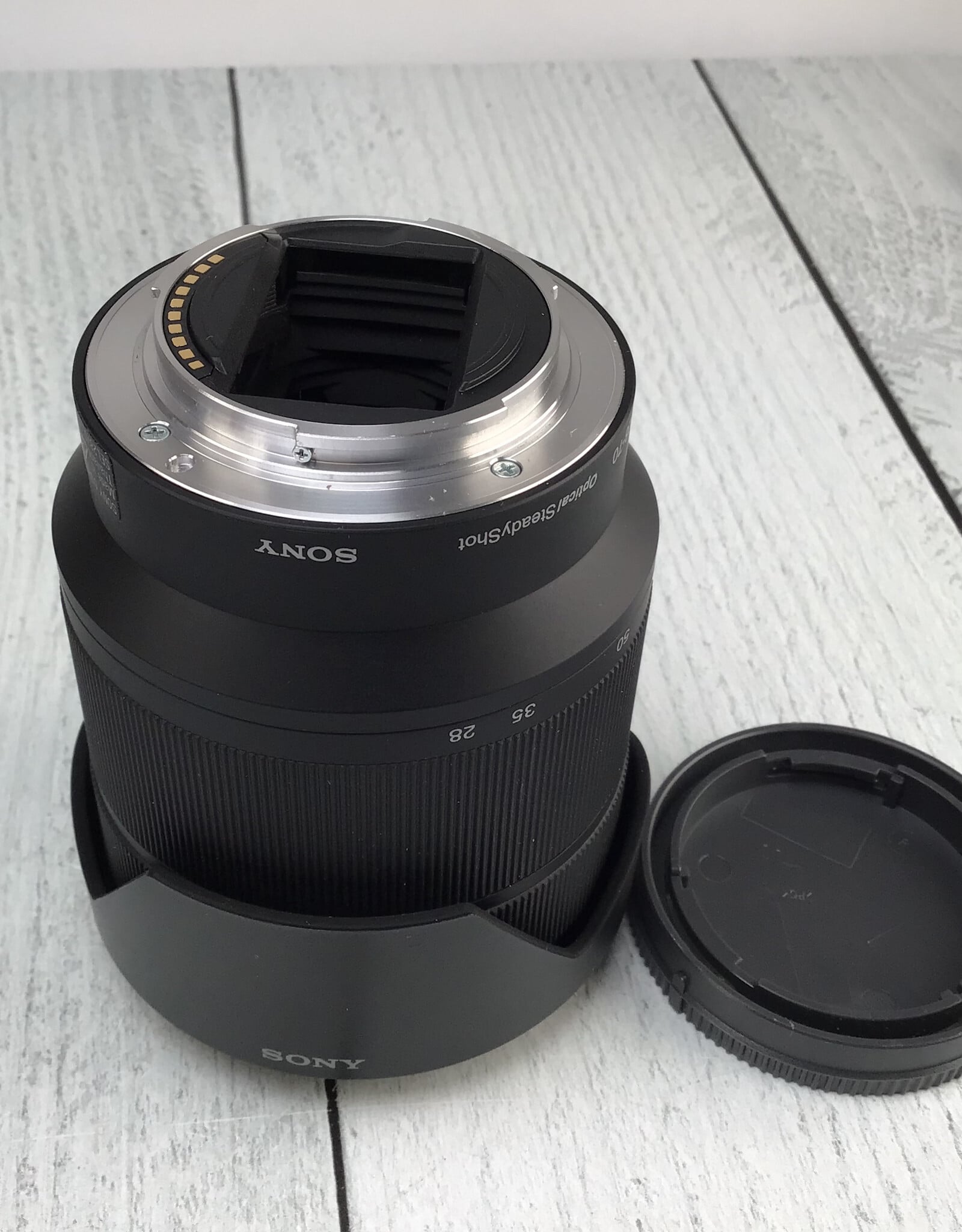 SONY Sony A7 IV Camera Kit w/ 28-70mm in Box Used EX