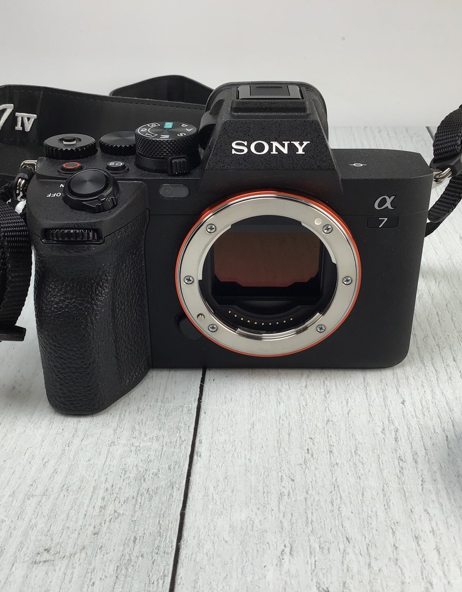SONY Sony A7 IV Camera Kit w/ 28-70mm in Box Used EX