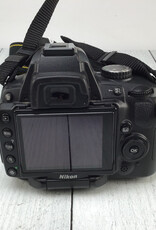 NIKON Nikon D5000 Camera w/ 18-55mm Used Fair