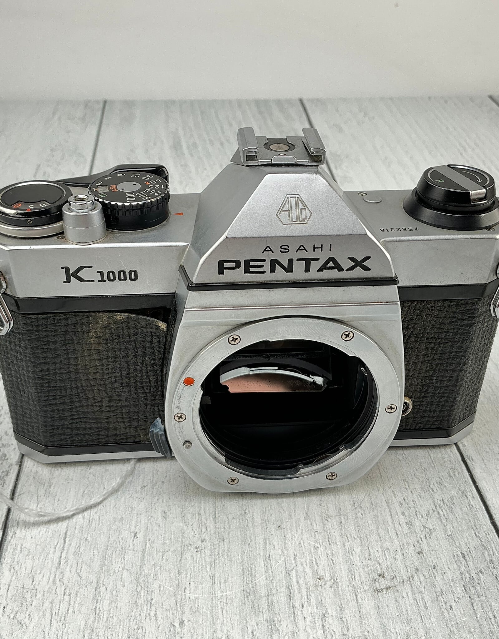 Pentax Pentax K1000 Camera No Meter Used As Is
