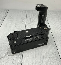 NIKON Nikon MD-3 w/ MB-2 Drive Corrosion Used AS IS