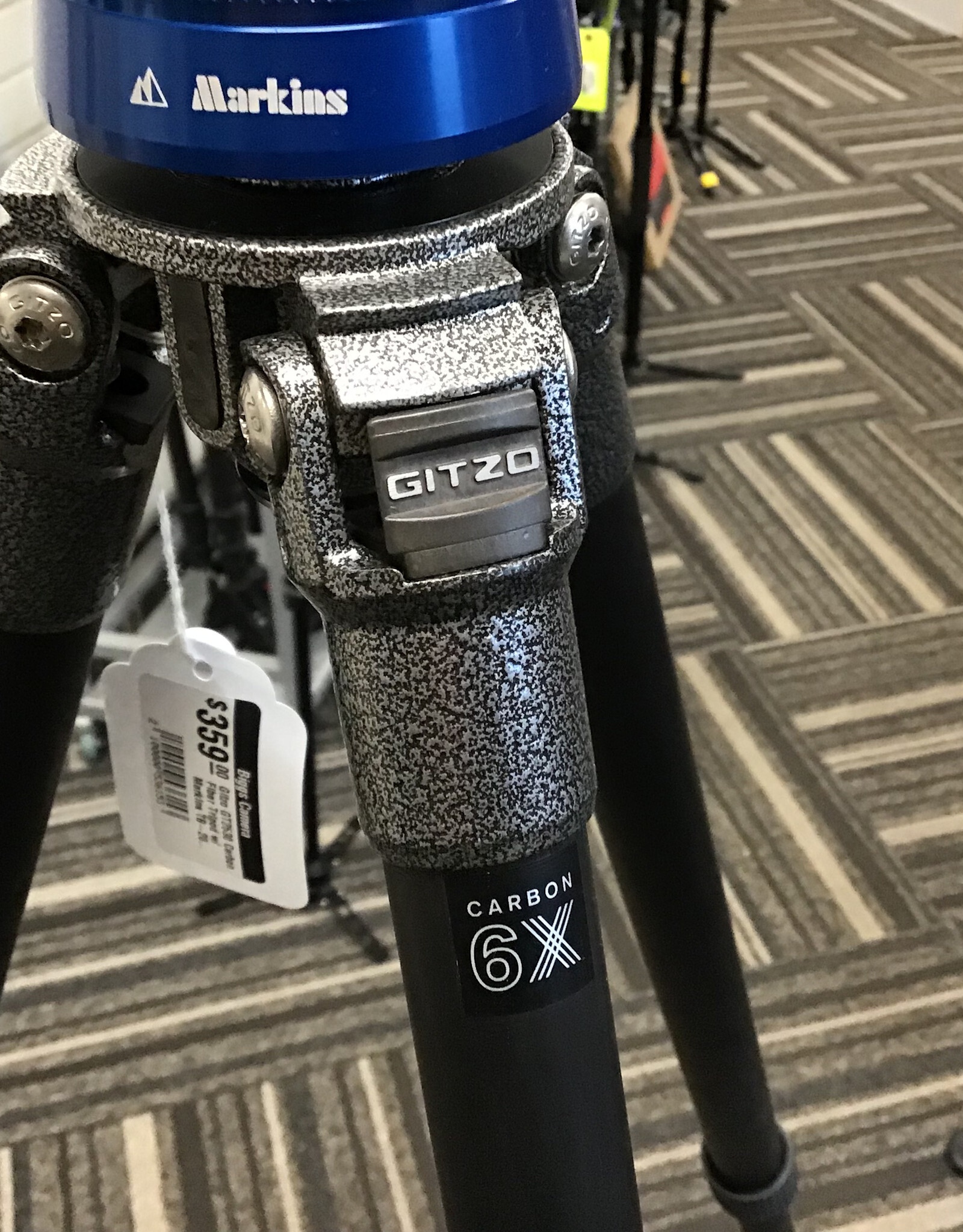Gitzo Gitzo GT2530 Carbon Fiber Tripod w/ Markins TB-20 Base Used Good