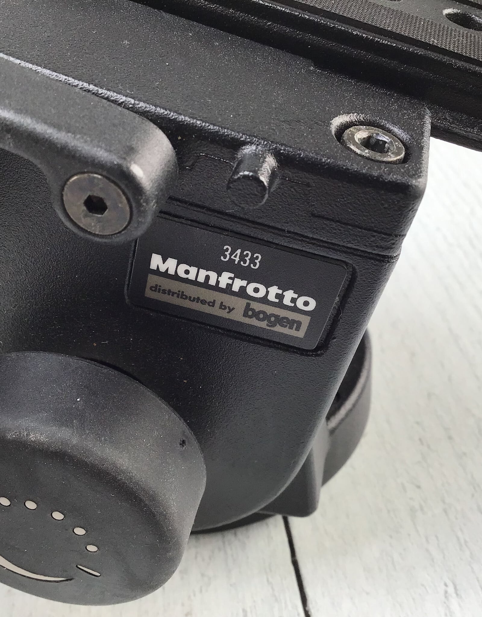 MANFROTTO Manfrotto 501 Video Head Used Good