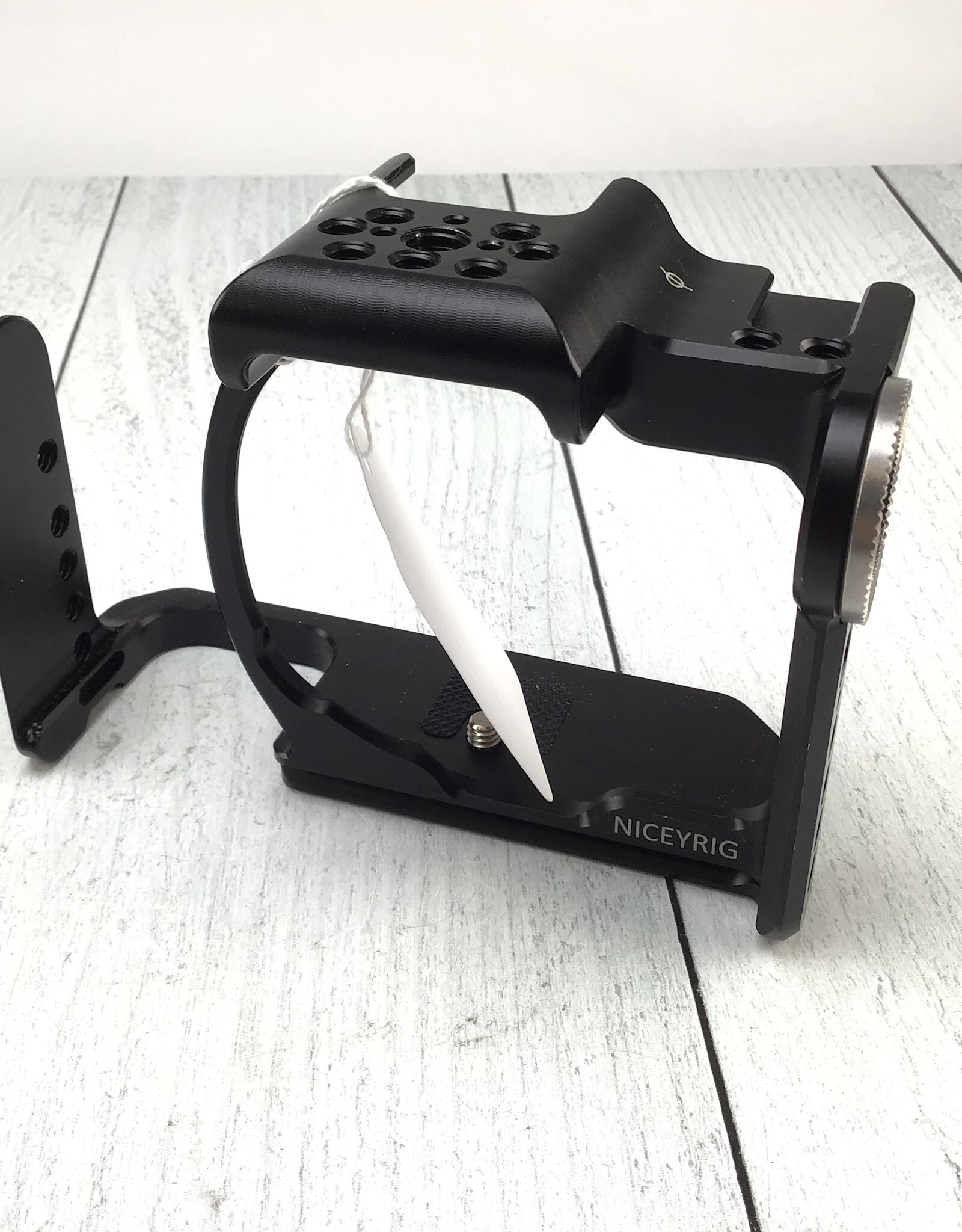 Niceyrig Niceyrig Camera Cage for Sony A7IV Used Good