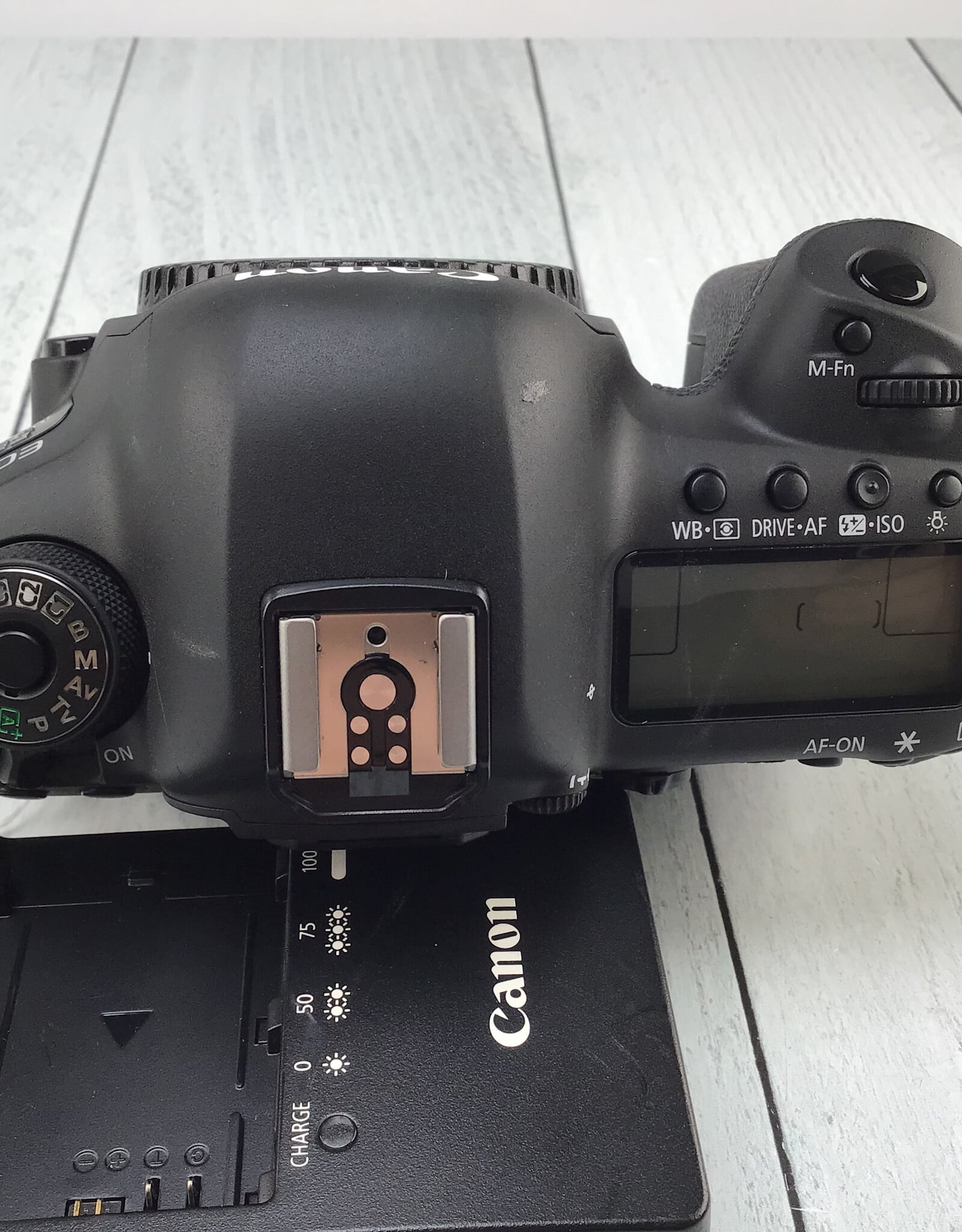 CANON Canon 5D Mark IV Camera Body Used Good