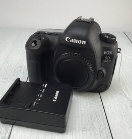 CANON Canon 5D Mark IV Camera Body Used Good