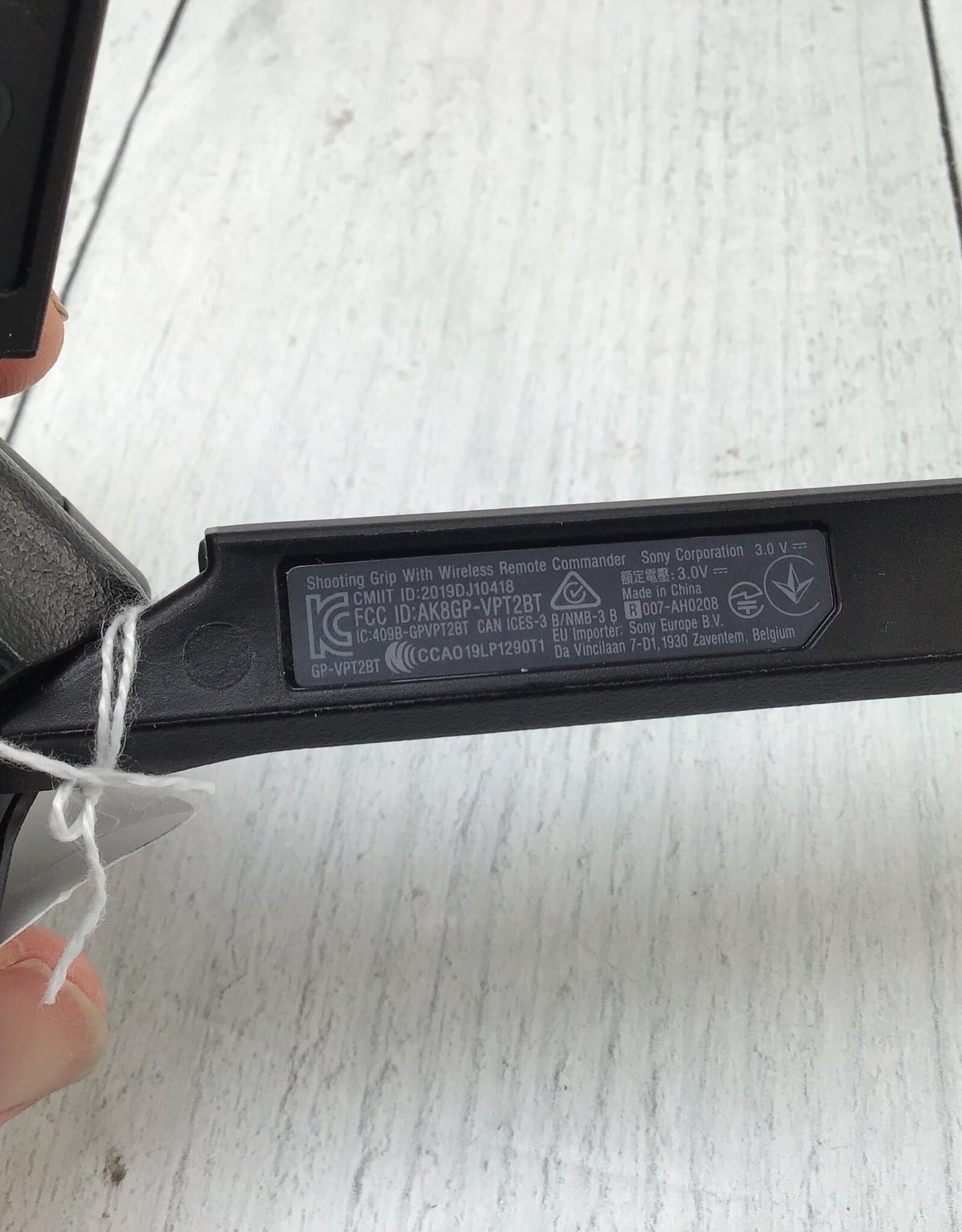 SONY Sony GP-VPT2BT Wireless Shooting Grip Used Good