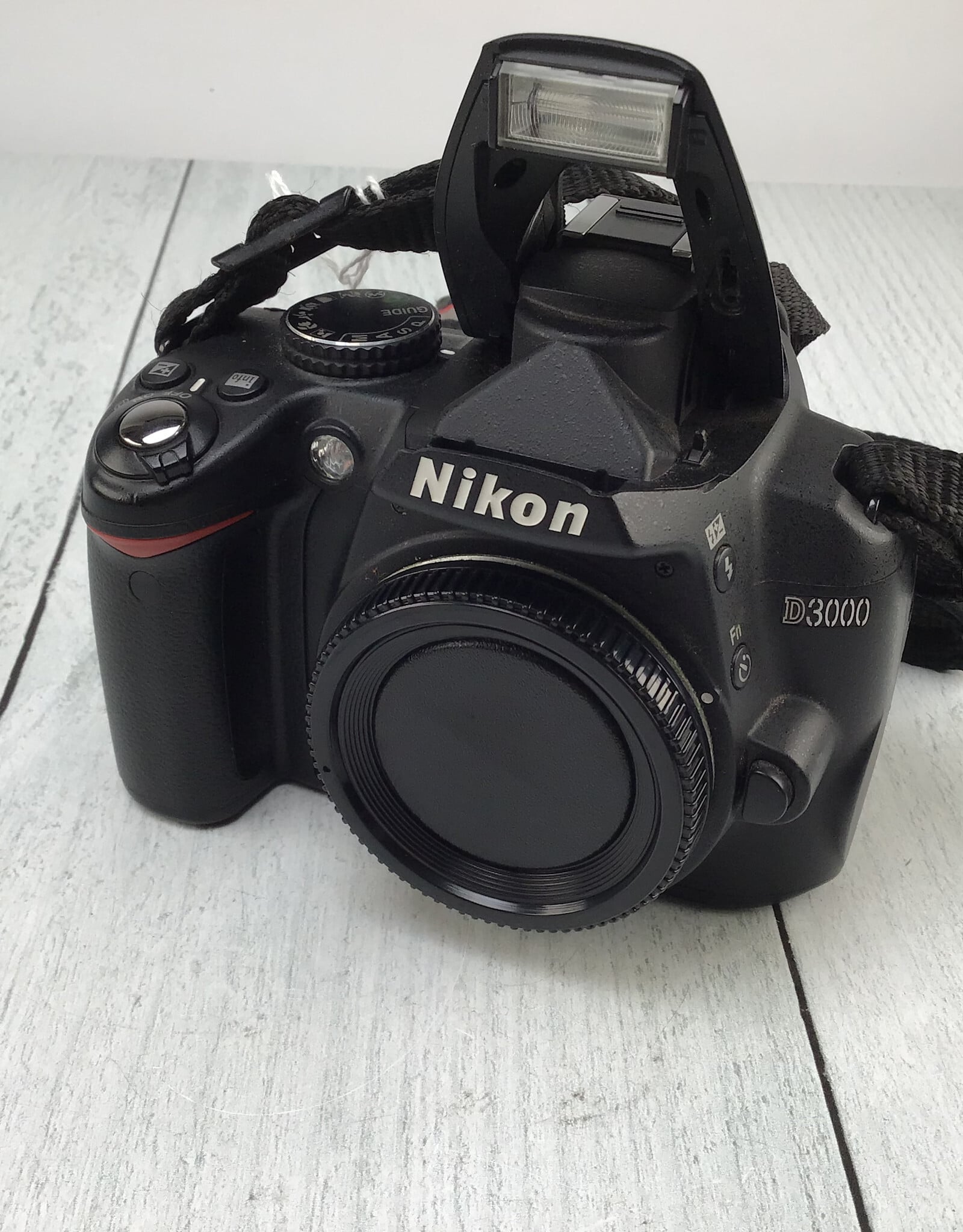 NIKON Nikon D3000 Camera Flash Wont Close Used As Is