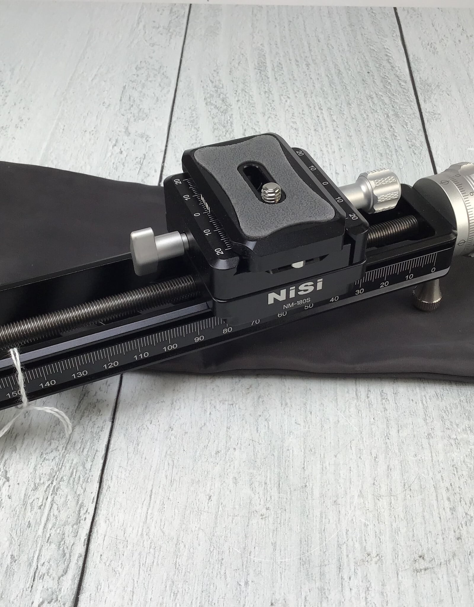 Nisi Nisi NM-180S Macro Focusing Rail Used Good