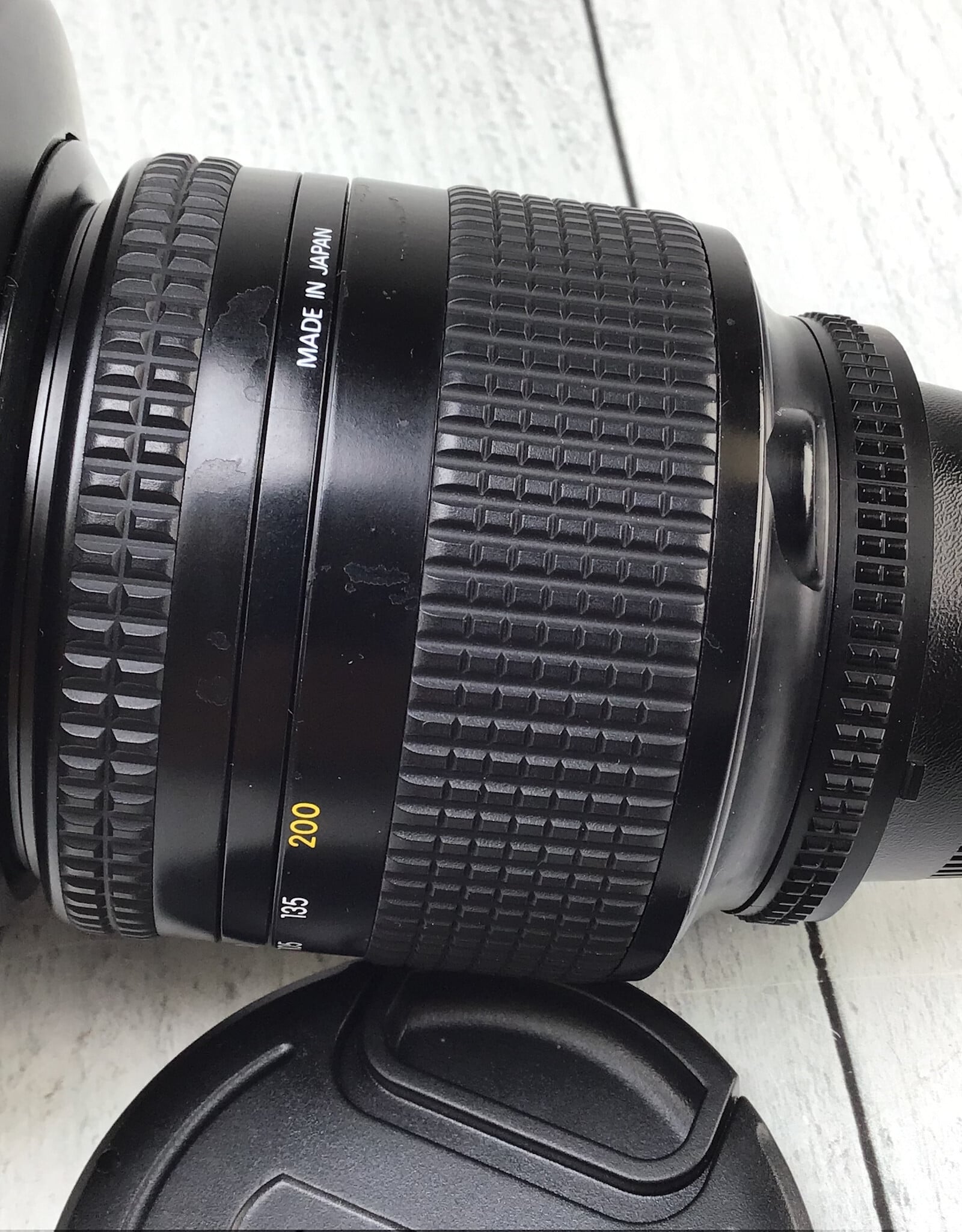 NIKON Nikon AF Nikkor 28-200mm f3.5-5.6 D Lens Used Good