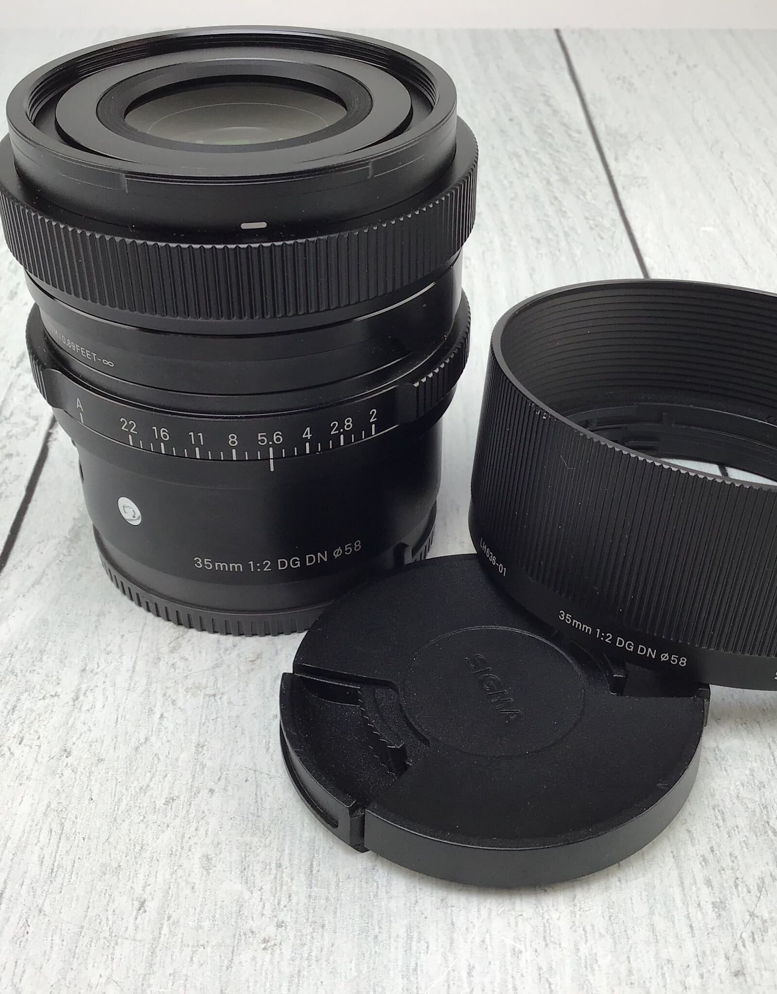 SIGMA Sigma 35mm f2 DG DN Lens for Sony Used Good
