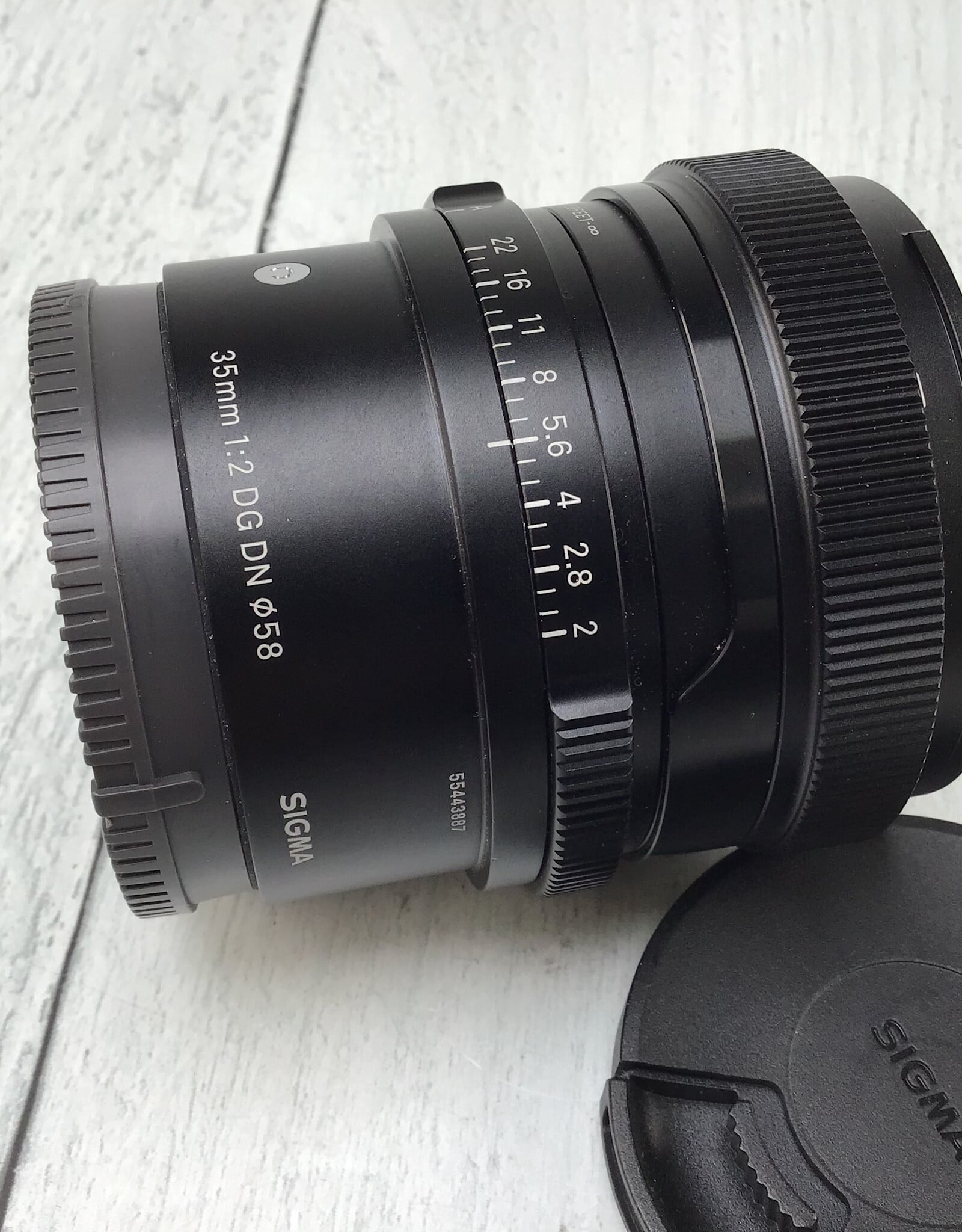 SIGMA Sigma 35mm f2 DG DN Lens for Sony Used Good