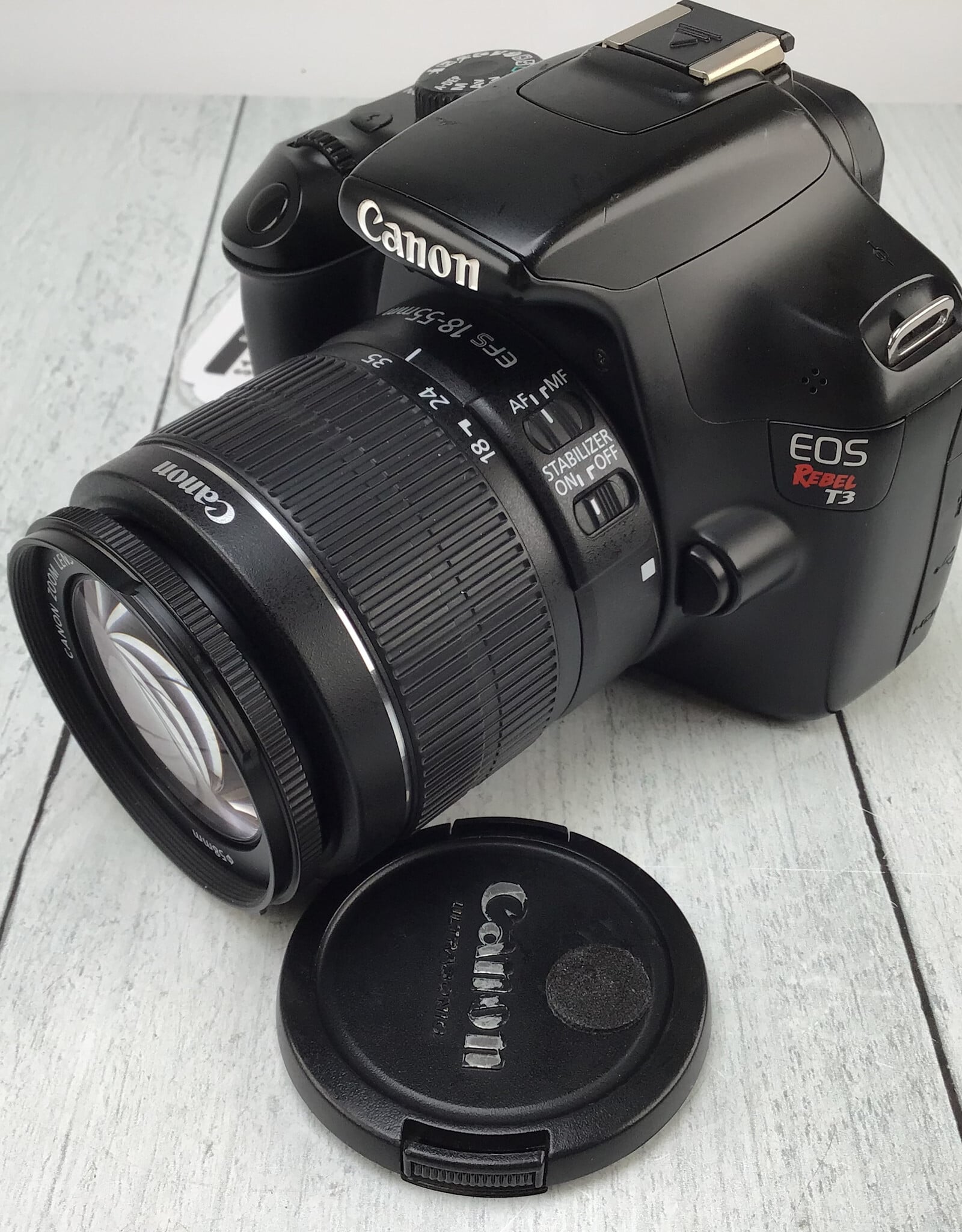CANON Canon EOS Rebel T3 Camera w/ 18-55mm IS Used Good