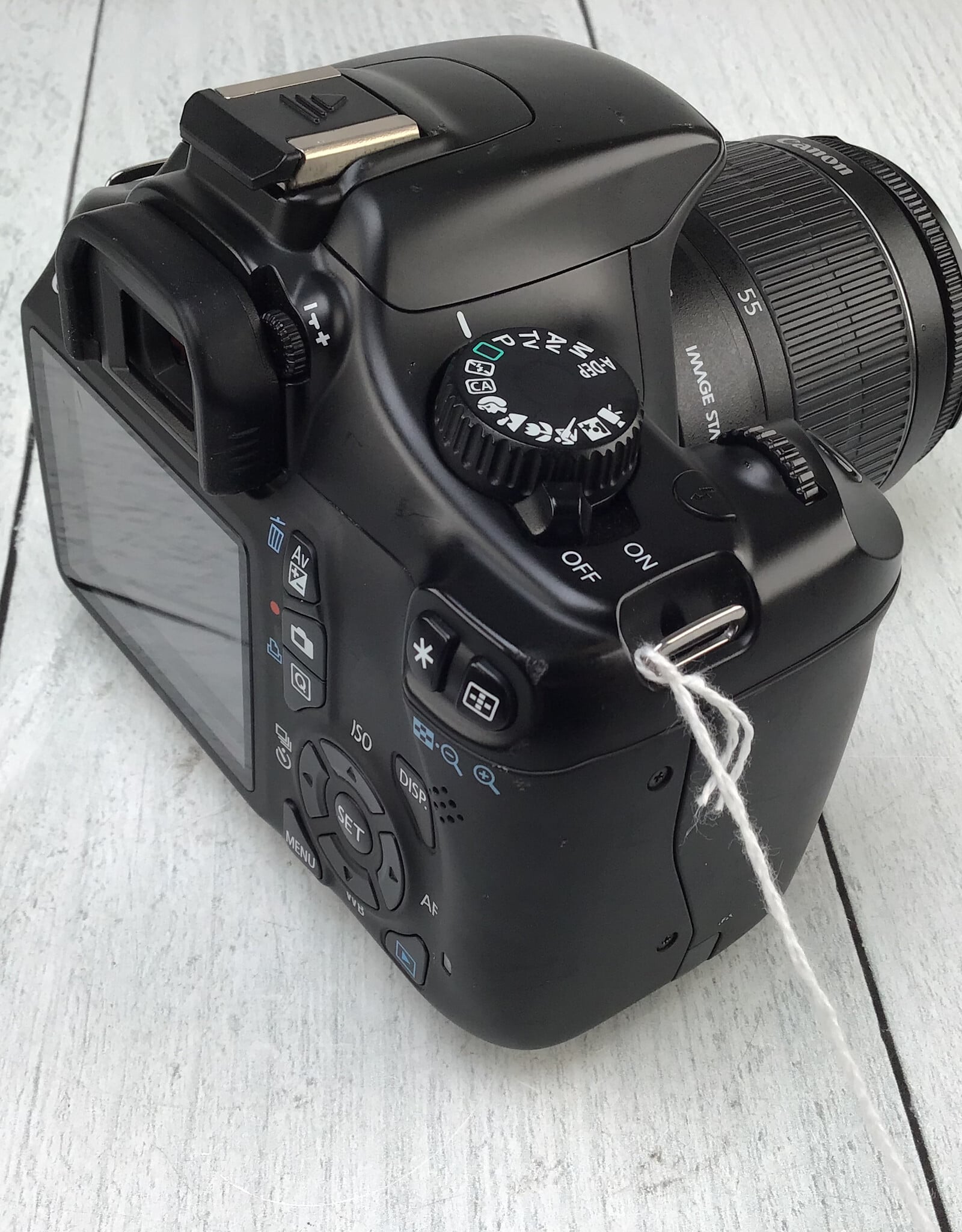 CANON Canon EOS Rebel T3 Camera w/ 18-55mm IS Used Good