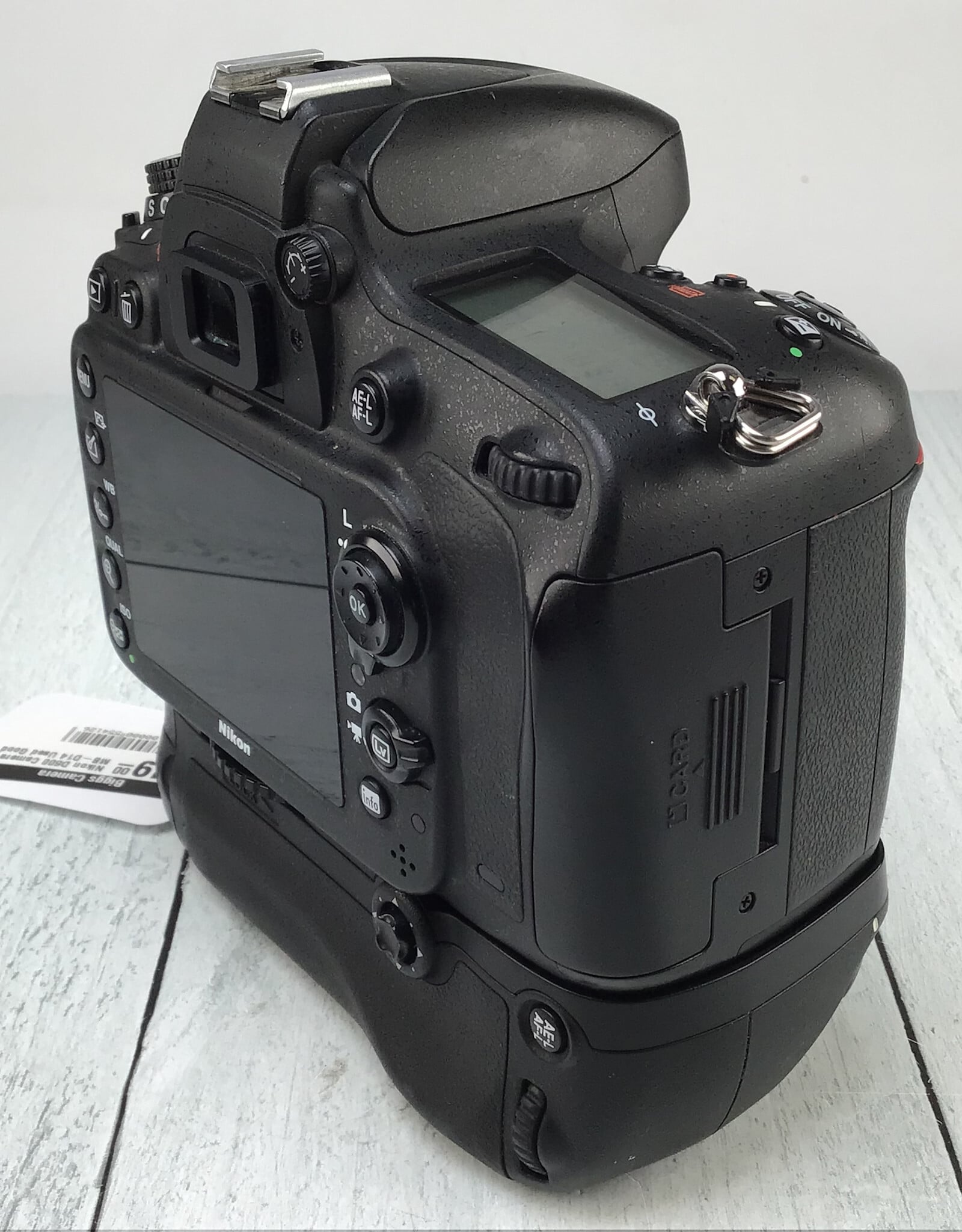 NIKON Nikon D600 Camera w/ MB-D14 Used Good