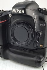 NIKON Nikon D600 Camera w/ MB-D14 Used Good