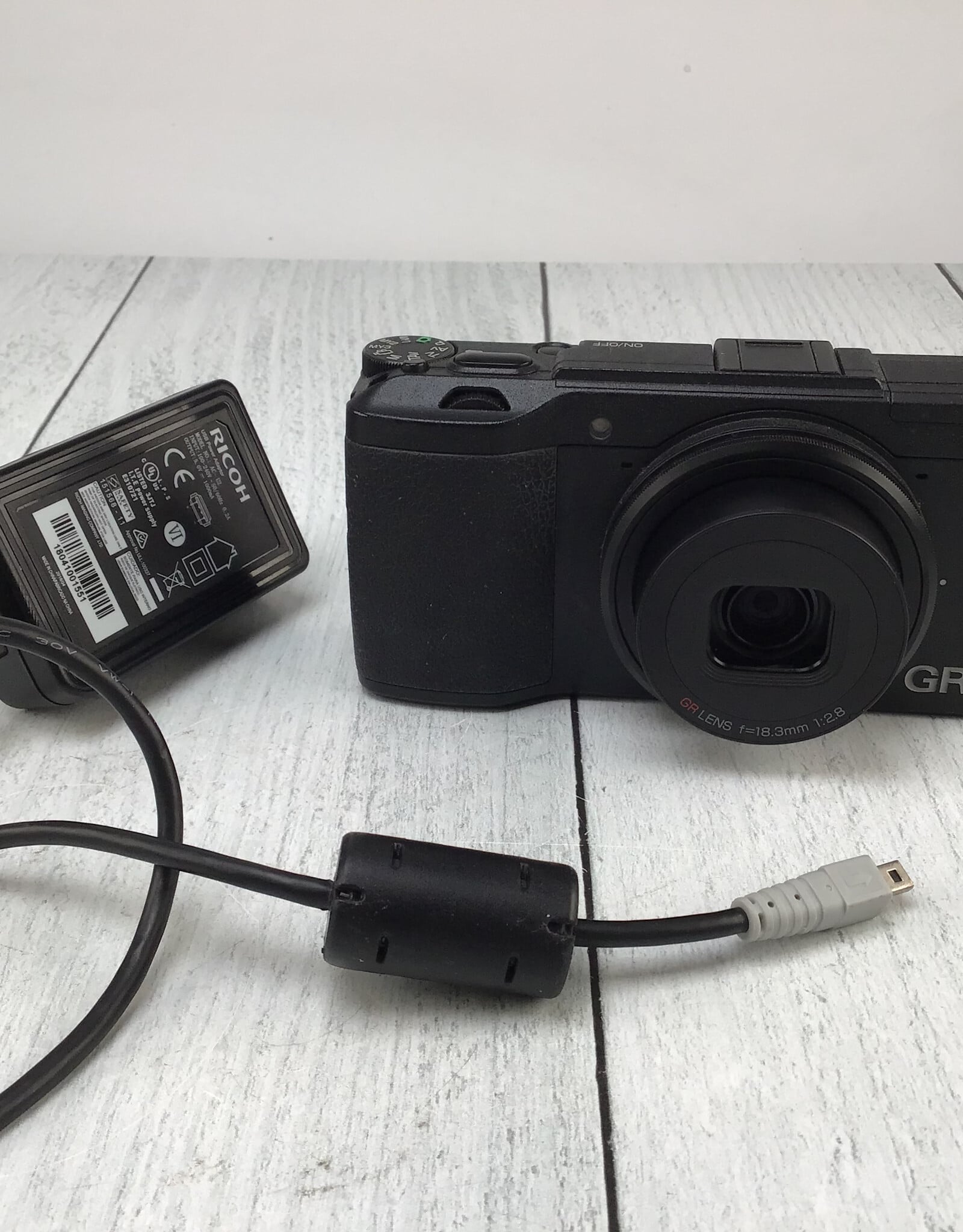 Ricoh Ricoh GR II Camera Used Good