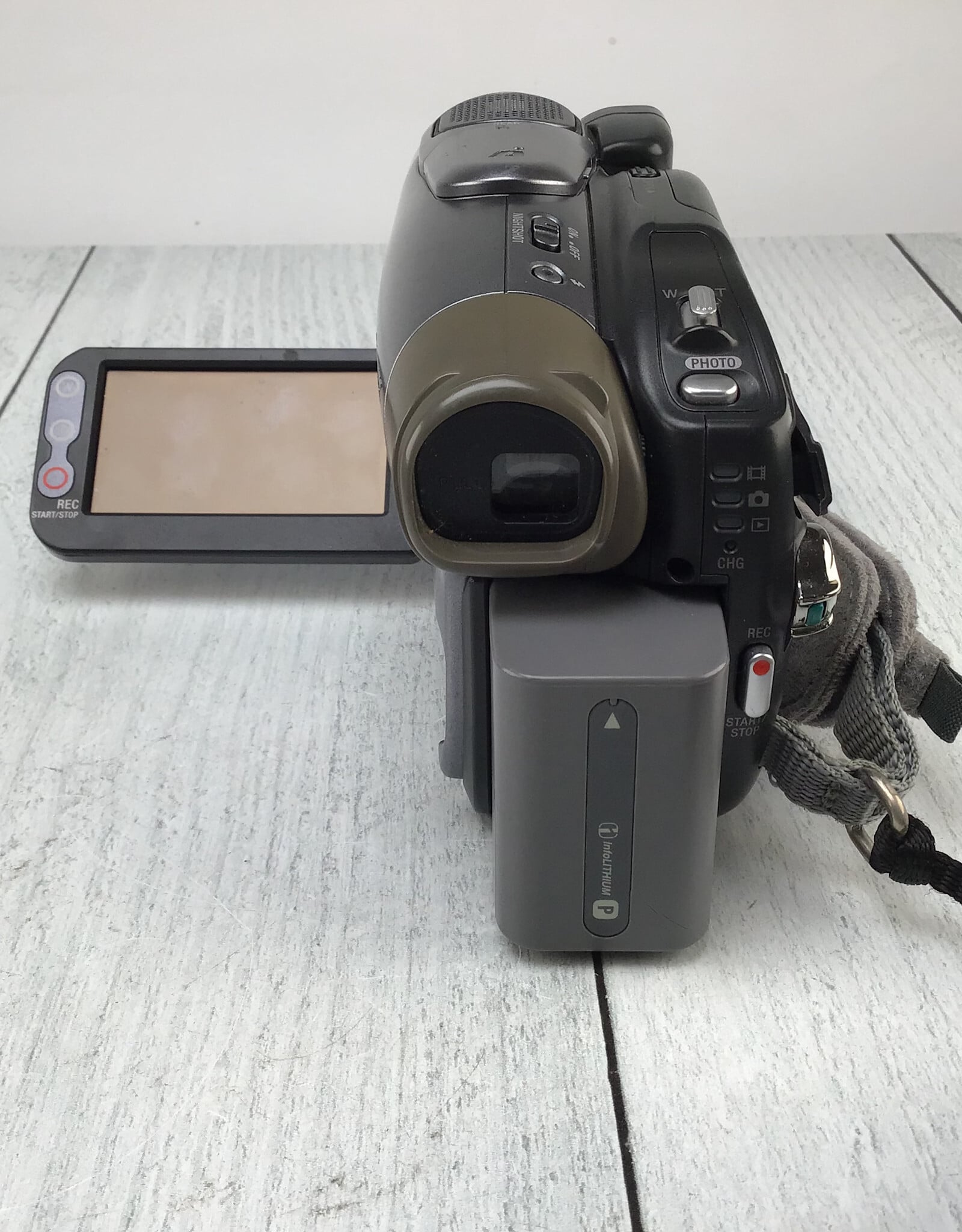 SONY Sony DCR-DVD403 Camcorder Used Fair