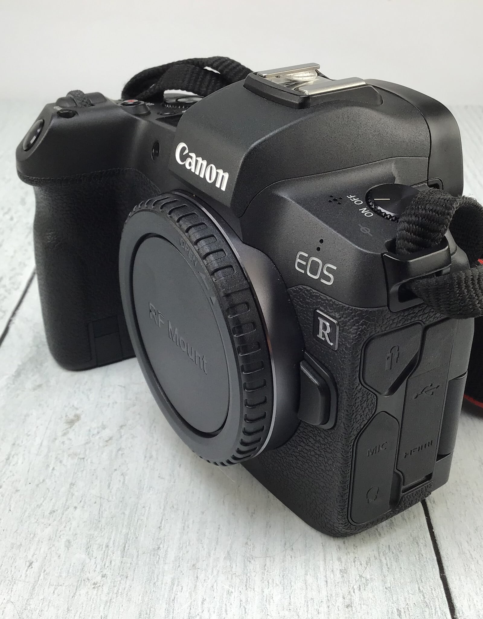 CANON Canon EOS R Camera Body Used Good