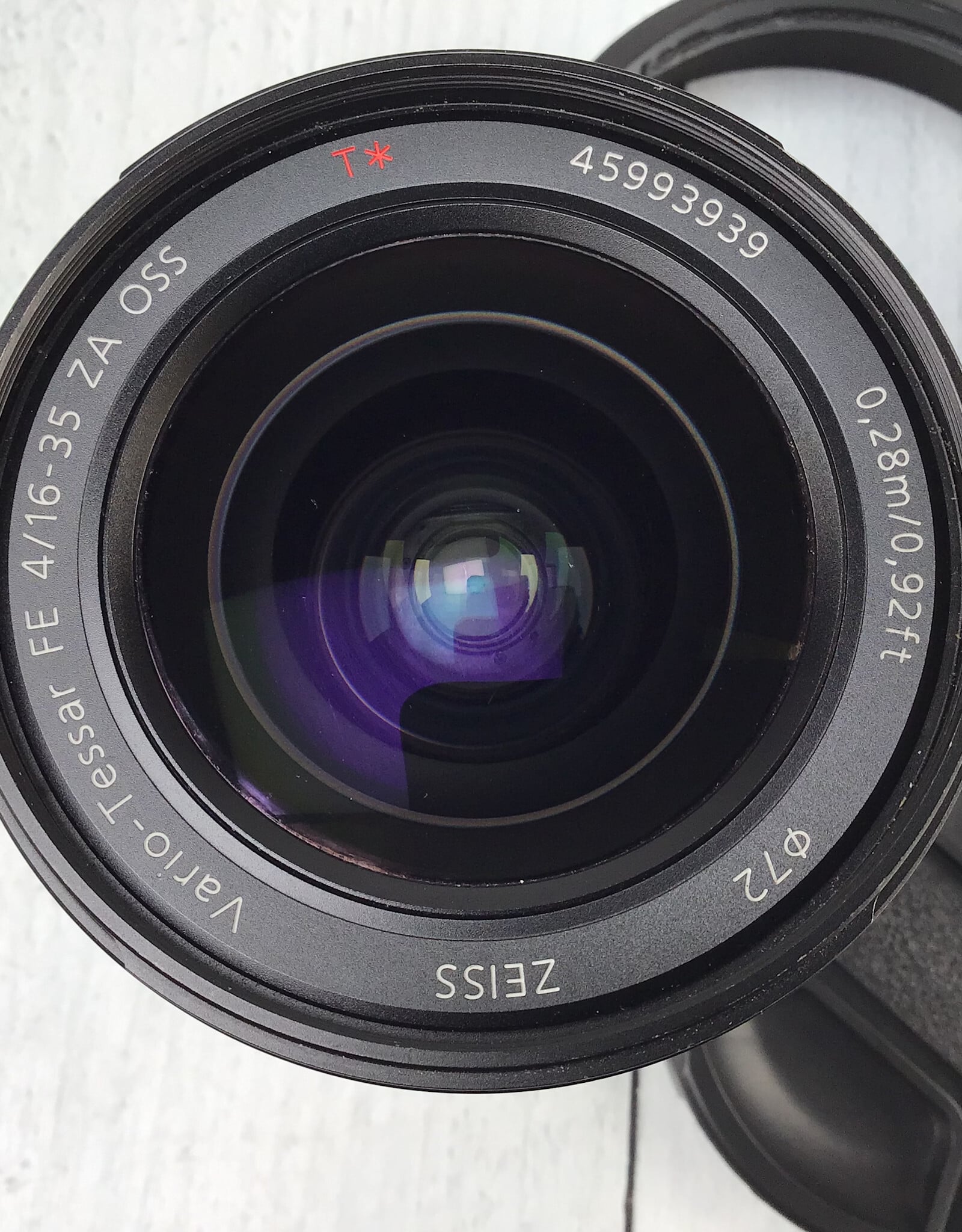 SONY Sony Zeiss Vario Tessar FE 16-35mm ZA OSS Lens Used Fair