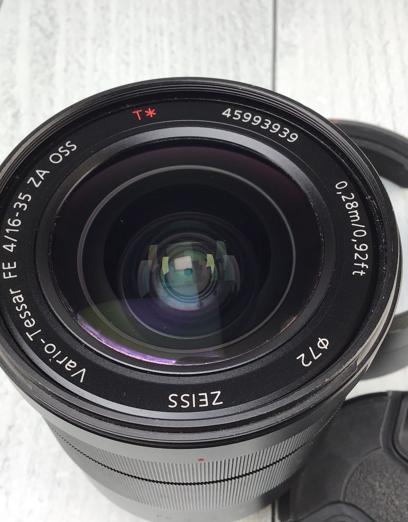 SONY Sony Zeiss Vario Tessar FE 16-35mm ZA OSS Lens Used Fair