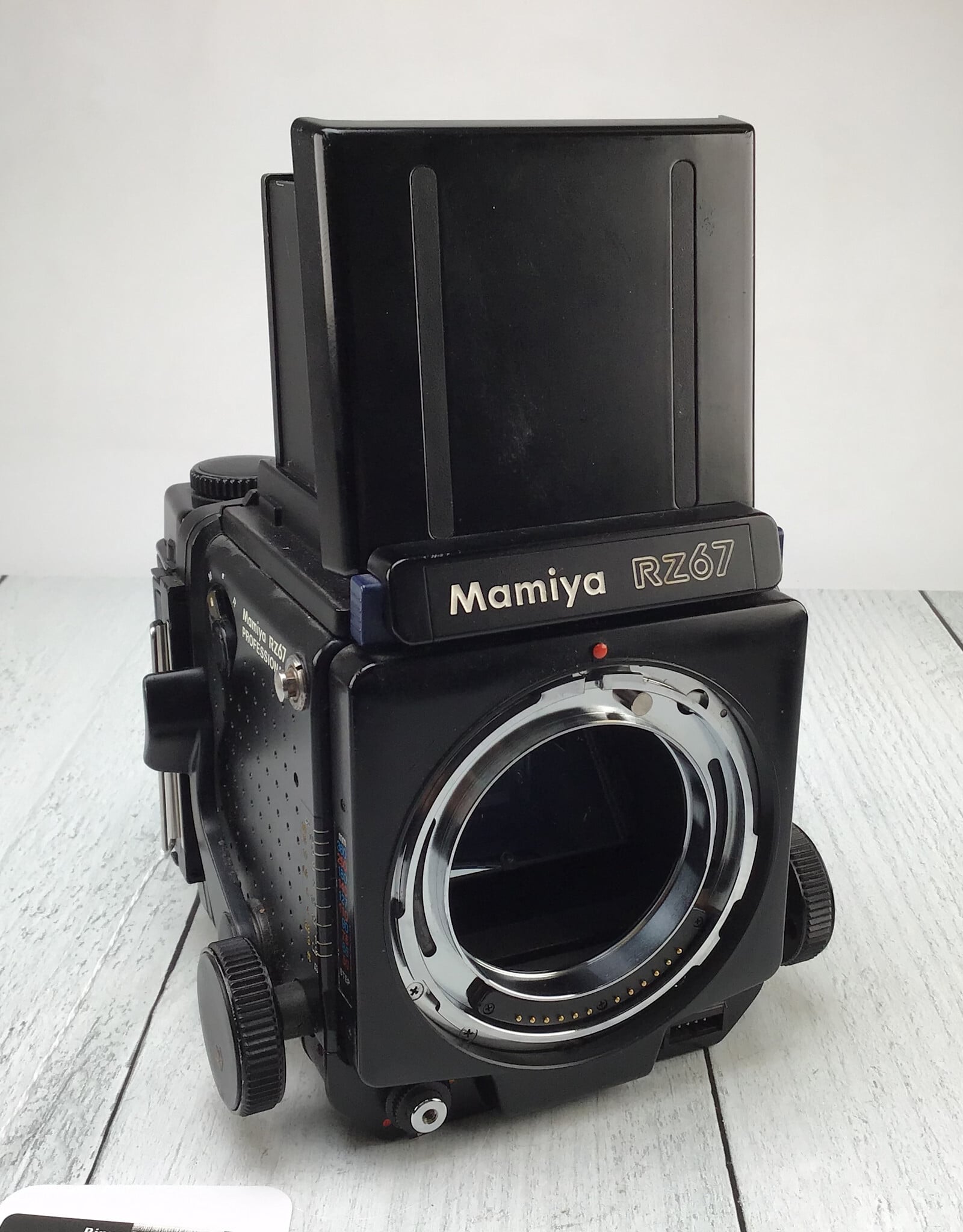MAMIYA Mamiya RZ67 Pro Camera w/ 120 Back, Waist Level Used Good