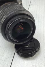 CANON Nikon D3000 Camera w/ 18-55mm VR Used Good