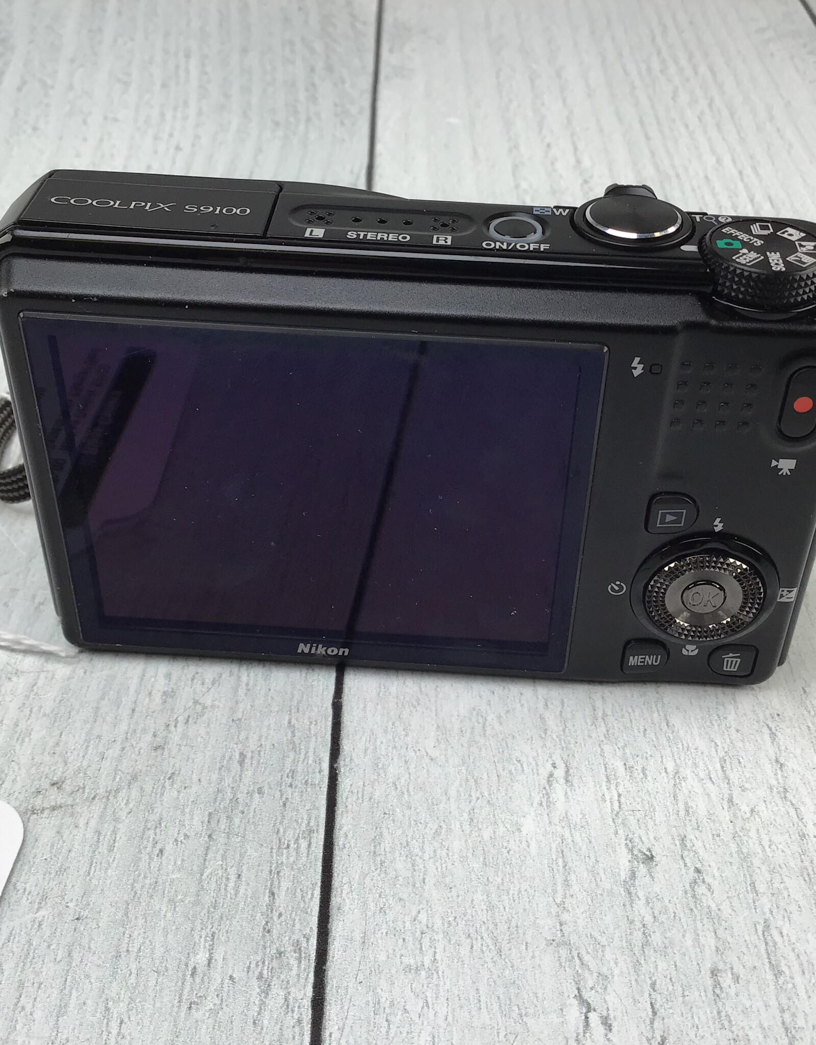NIKON Nikon Coolpix S9100 Camera No Charger Used Good