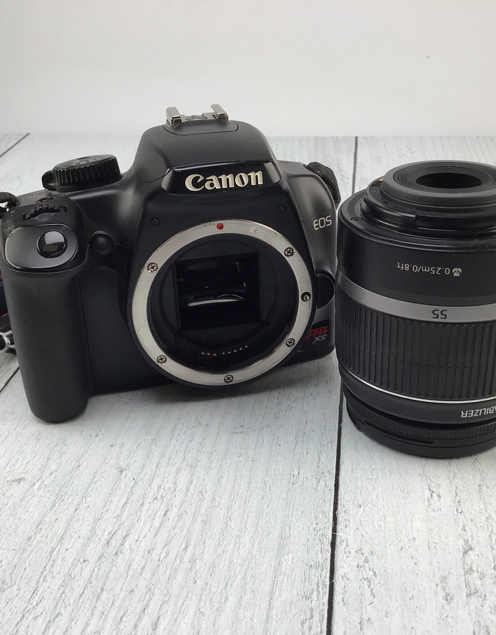 CANON Canon Rebel XS Camera w/ 18-55mm IS Used Good
