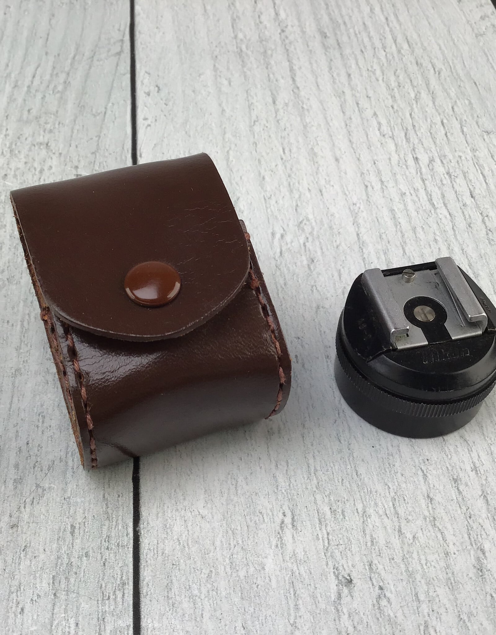 NIKON Nikon AS-1 Flash Coupler For F, F2 w/ Leather Case Used Good