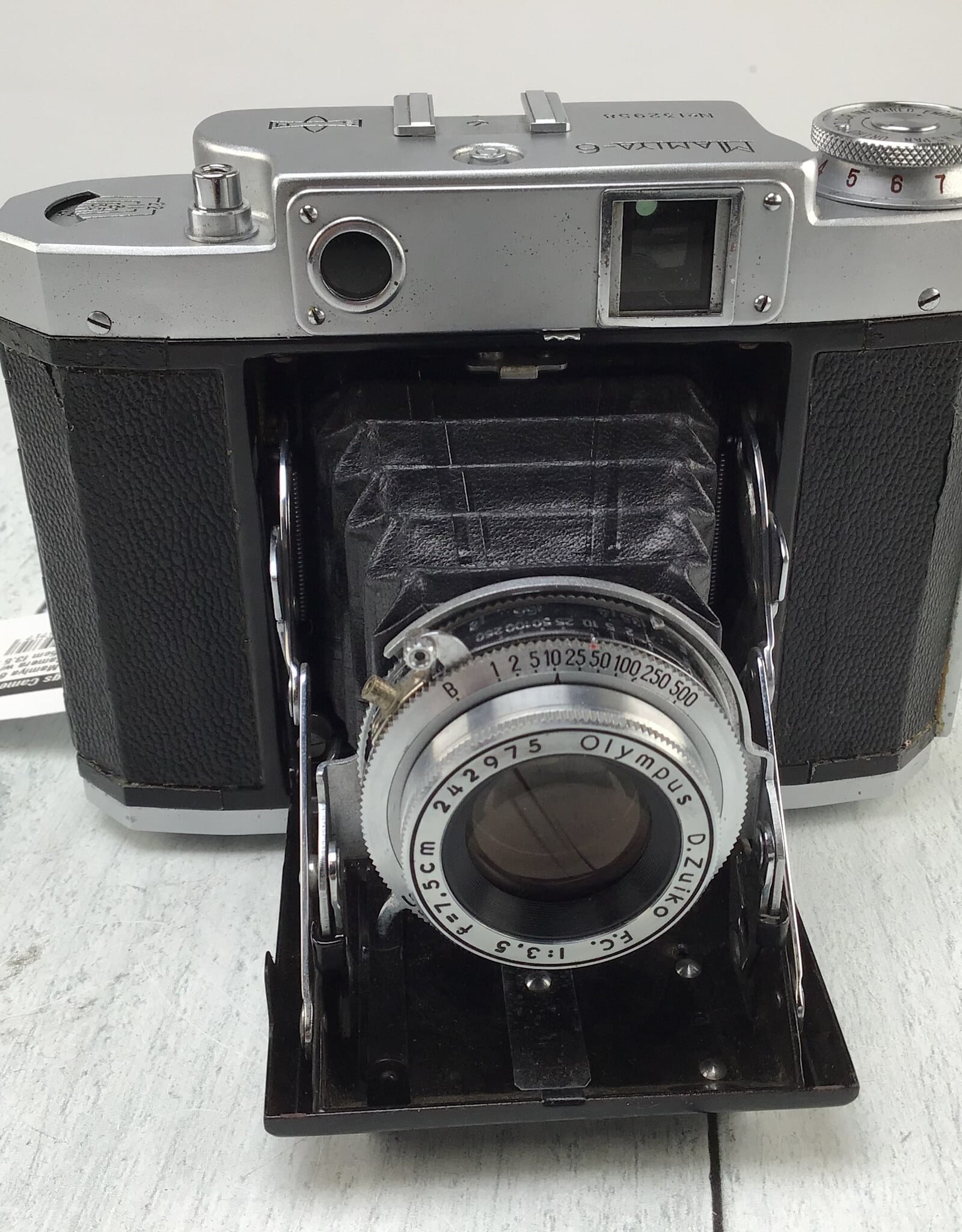 MAMIYA Mamiya 6 Rangefinder Camera w/ Olympus 7.5cm f3.5 Used Good