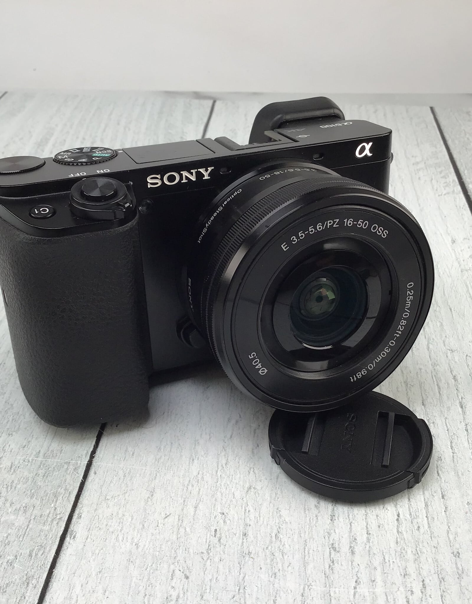 SONY Sony a6100 Camera w/ 16-50mm Used Good