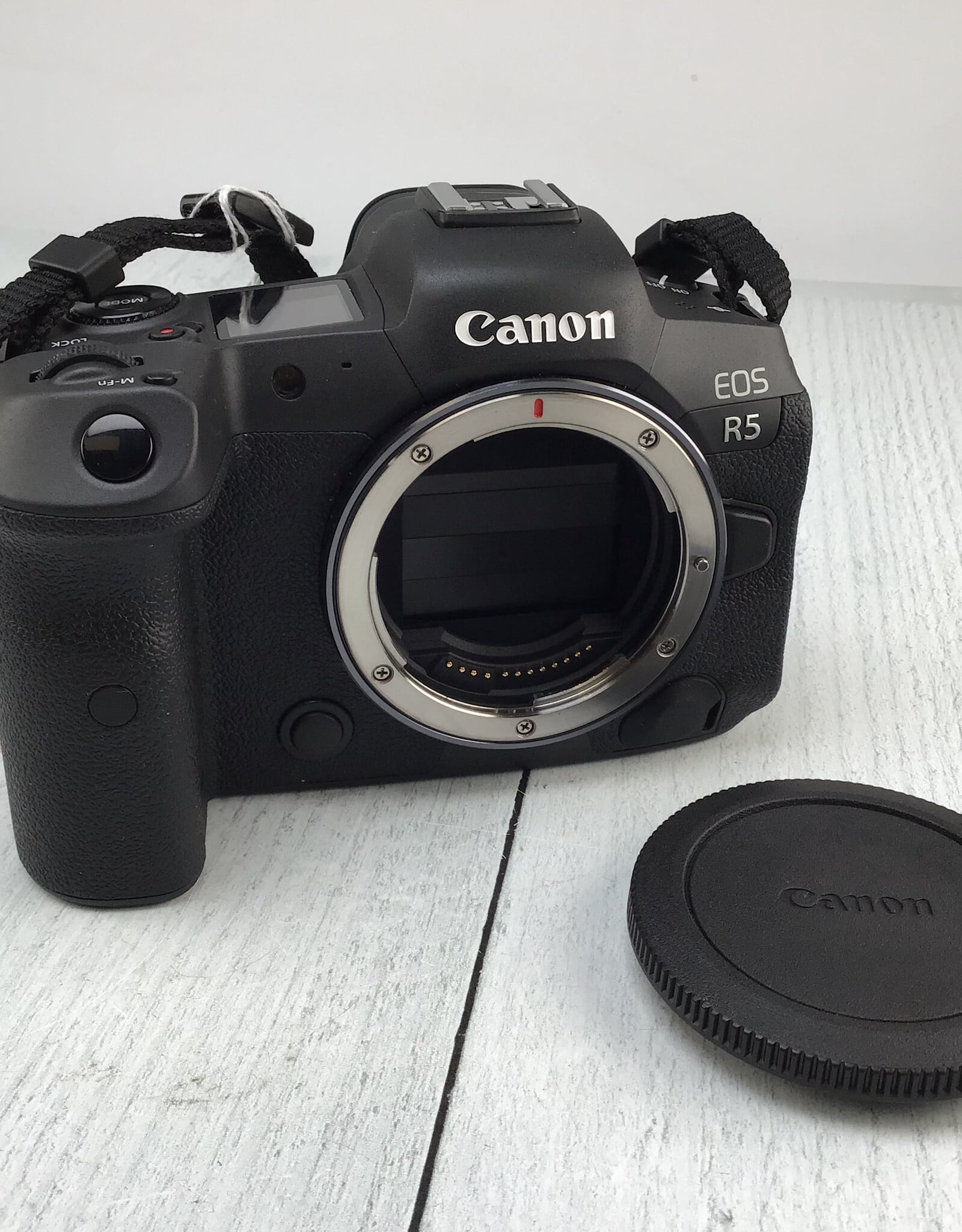 CANON Canon EOS R5 Camera Body Used Good