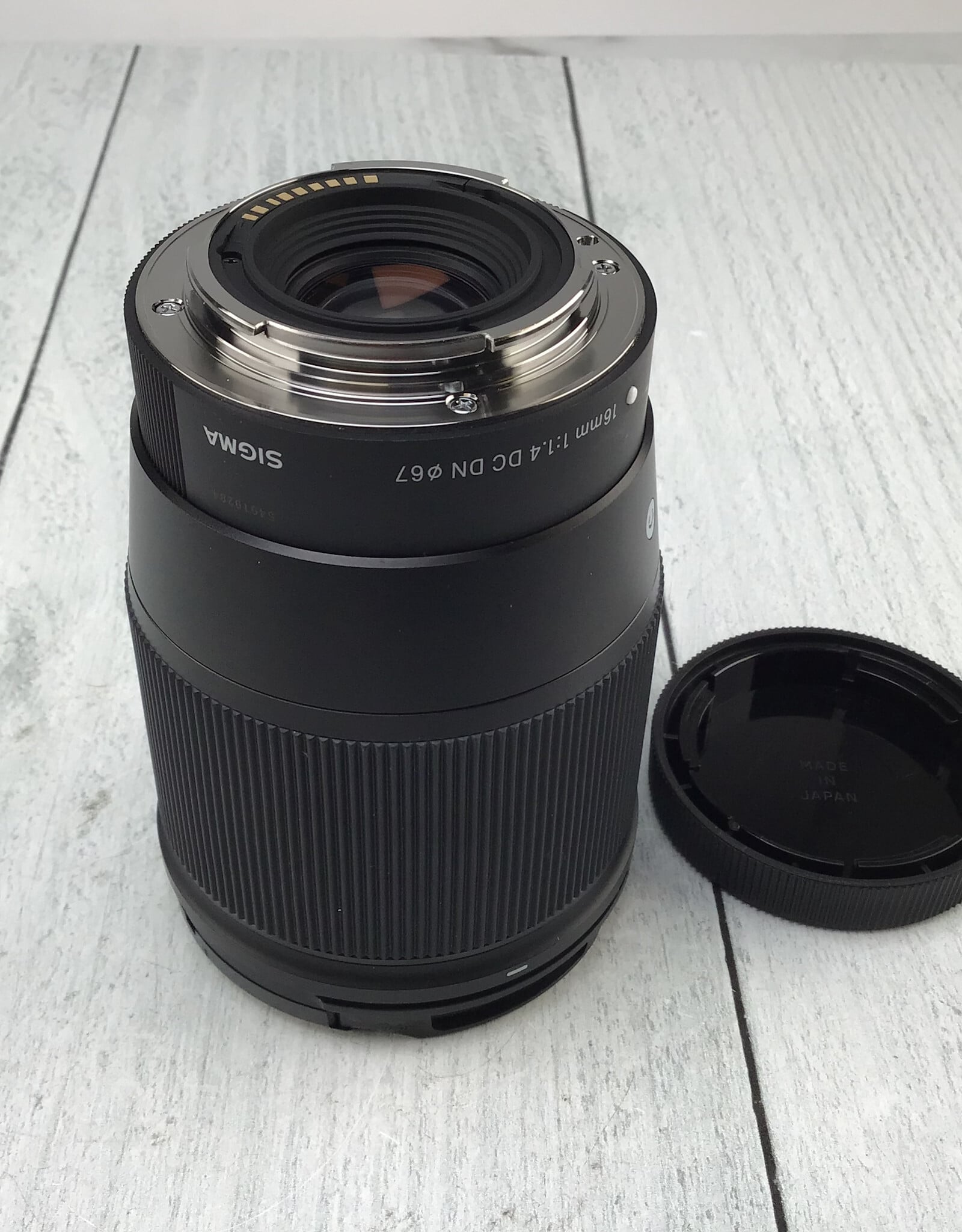 SIGMA Sigma 16mm f1.4 DC DN Lens for Canon EF-M  Used Good