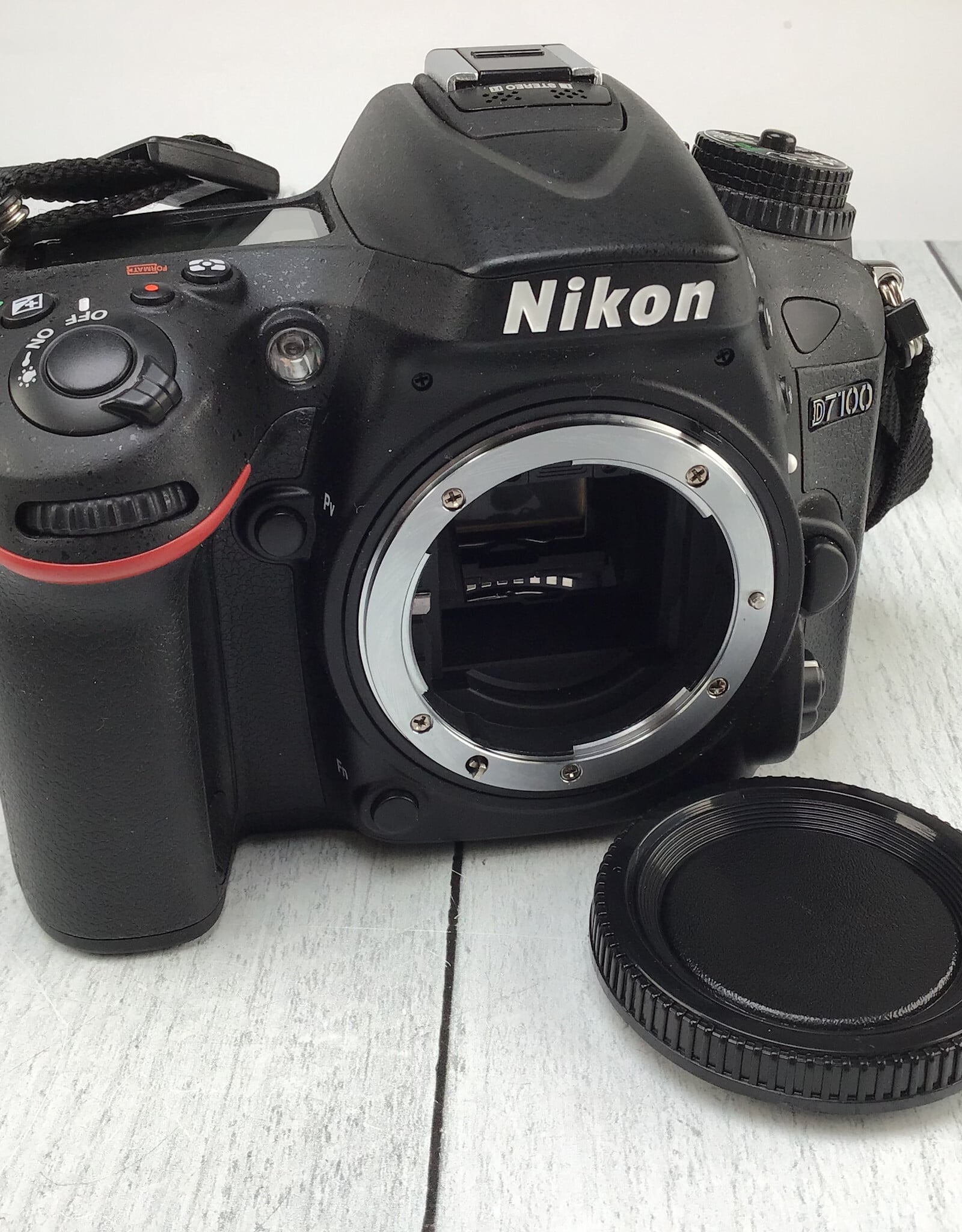 NIKON Nikon D7100 Camera Body Used Good