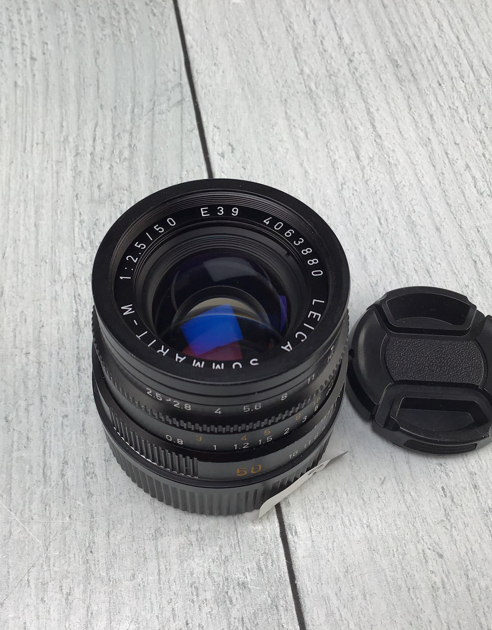 Leica Leica Summarit-M 50mm f2.5 Lens Used Good