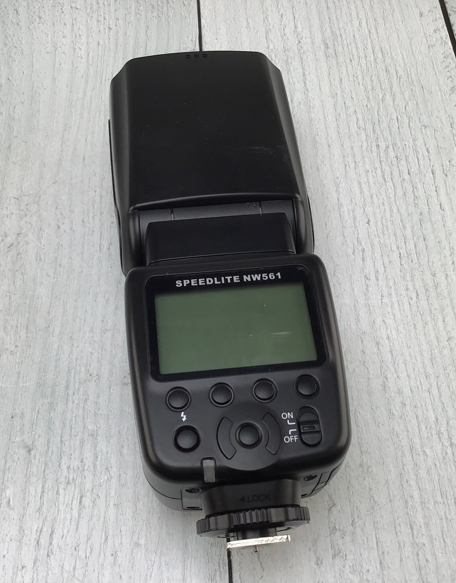 Neewer Neewer NW561 Flash Used Good