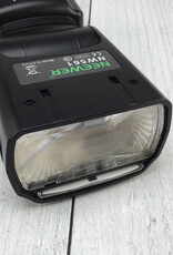 Neewer Neewer NW561 Flash Used Good