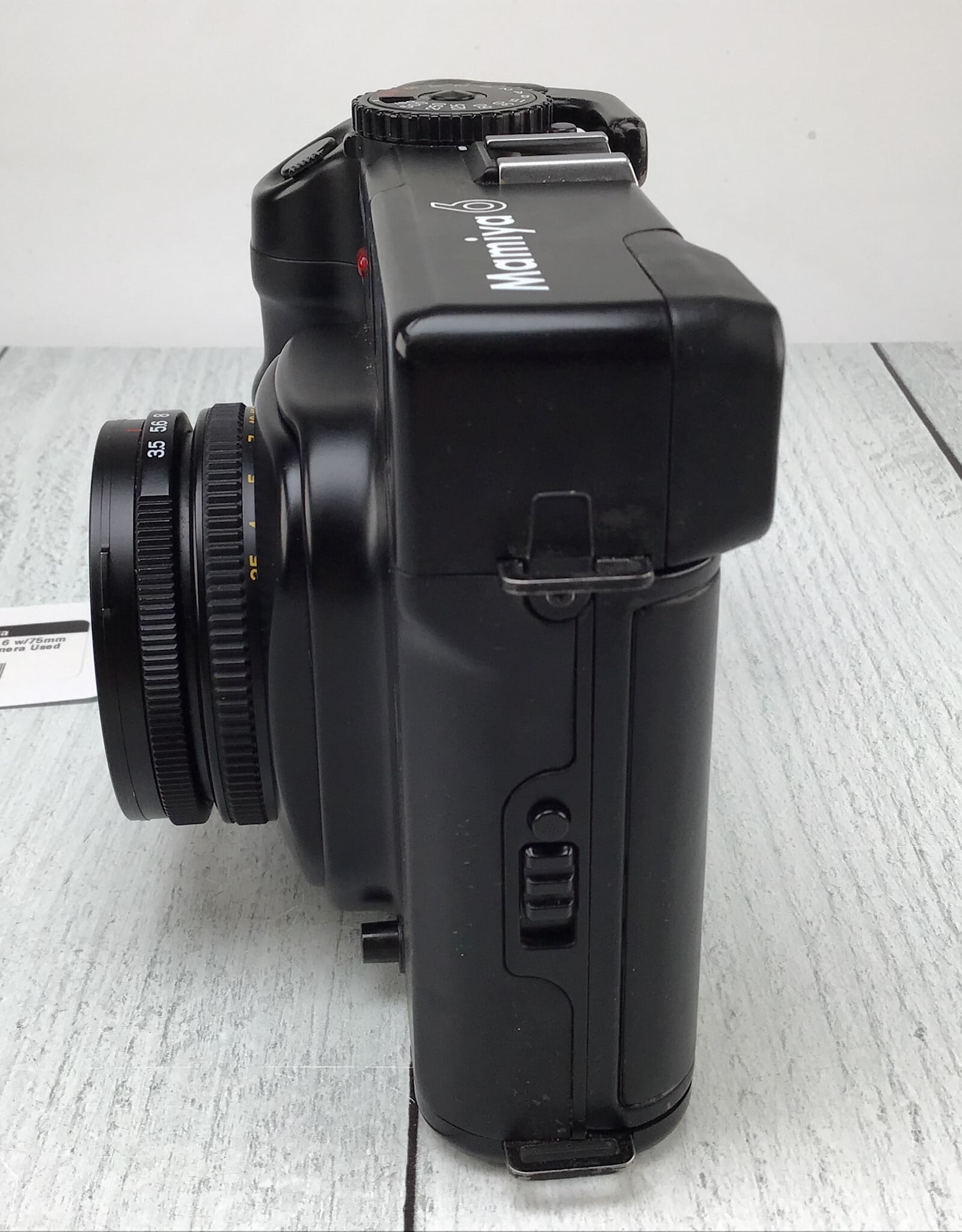 MAMIYA Mamiya 6 w/75mm f3.5 Camera Used Good