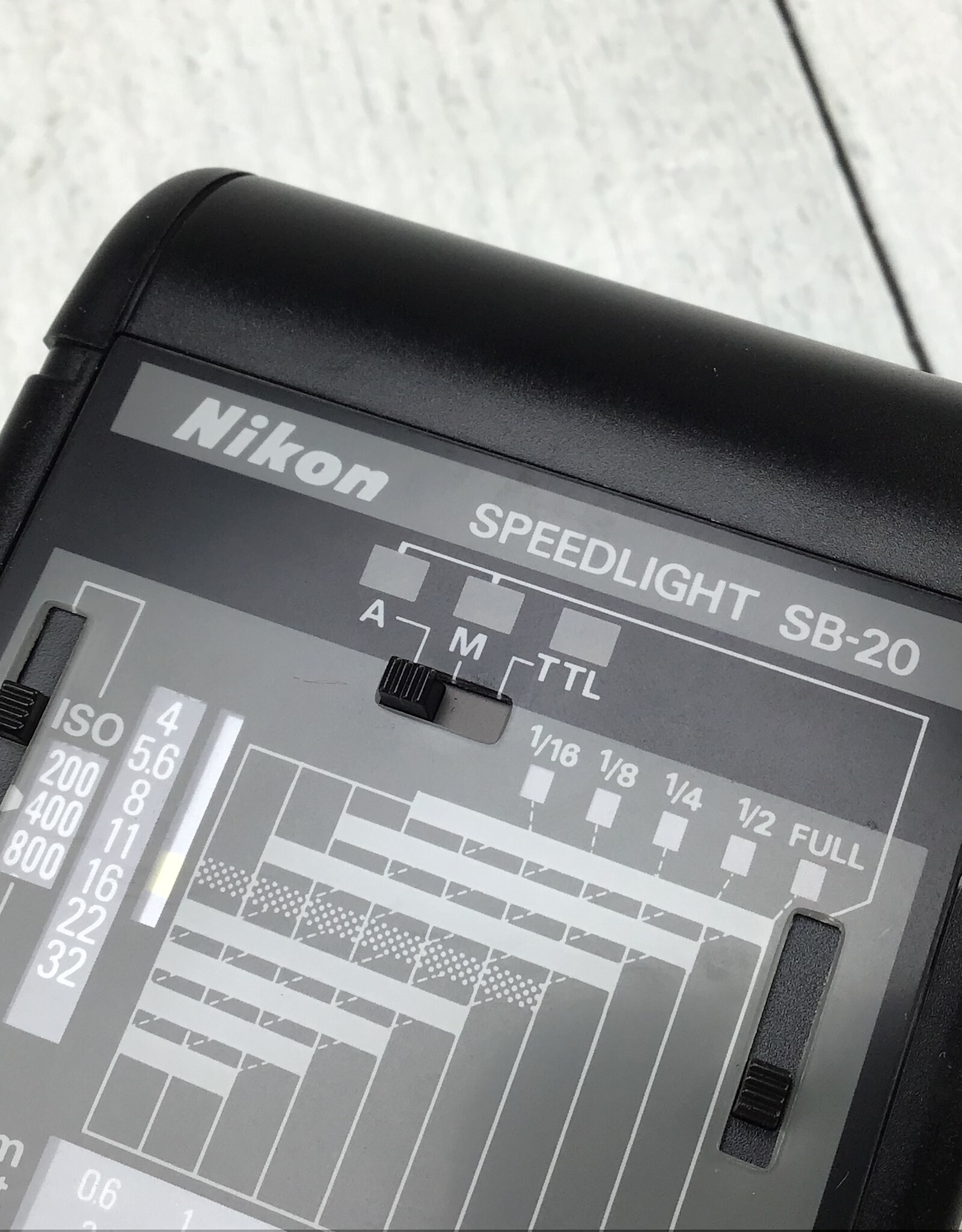 NIKON Nikon Speedlite SB-20 Flash Used Good