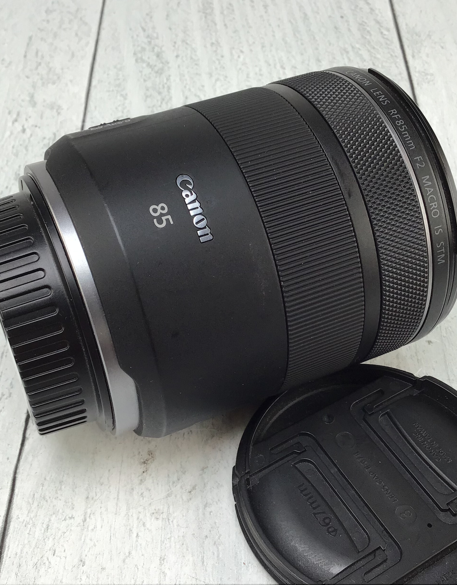 CANON Canon RF 85mm f2 Macro IS STM Lens Used Good
