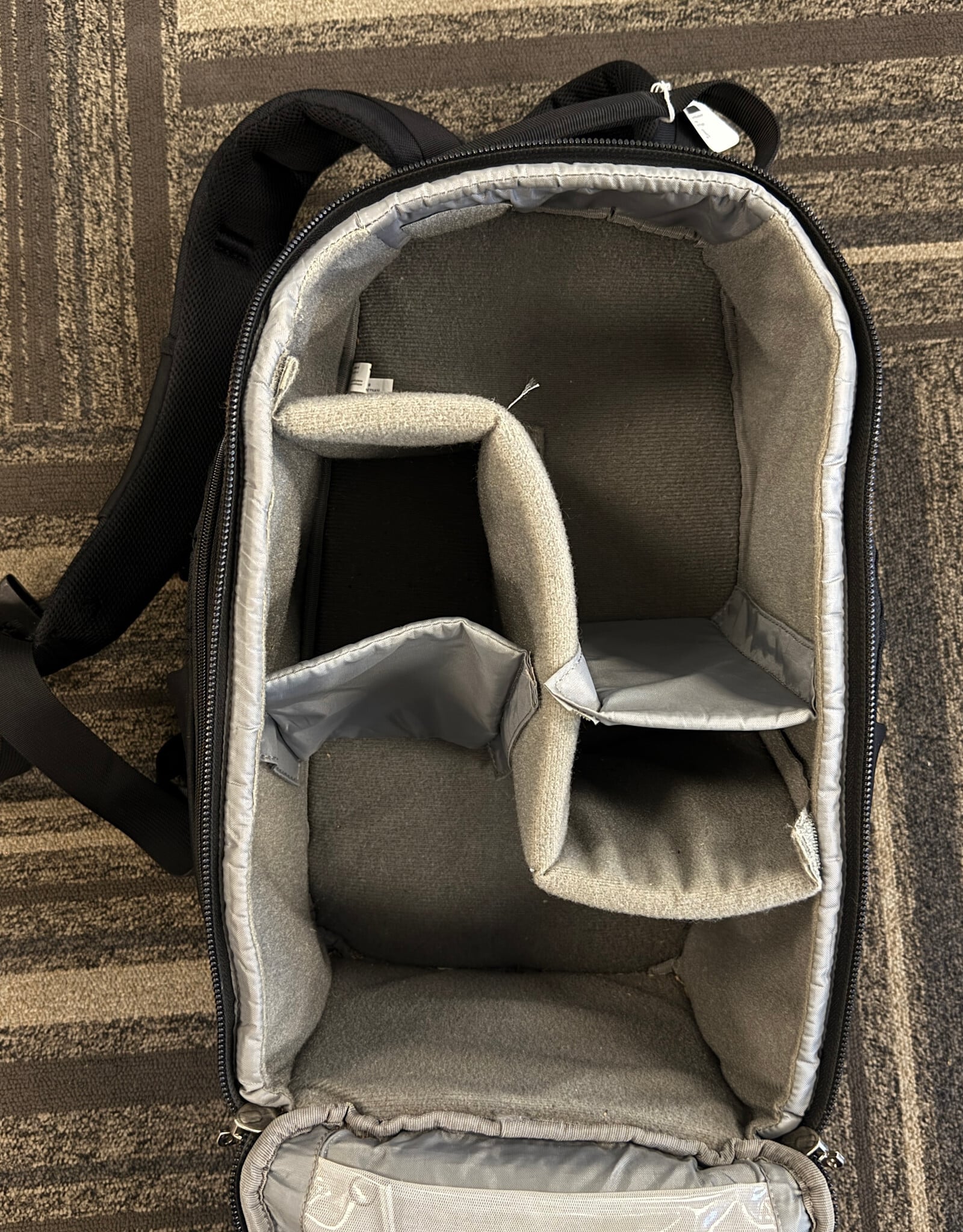 THINK TANK Think Tank StreetWalker Pro V2.0 Camera Backpack Used Fair