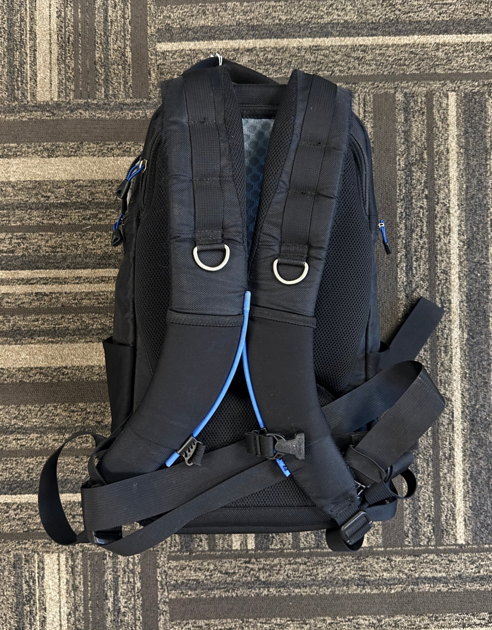 THINK TANK Think Tank StreetWalker Pro V2.0 Camera Backpack Used Fair