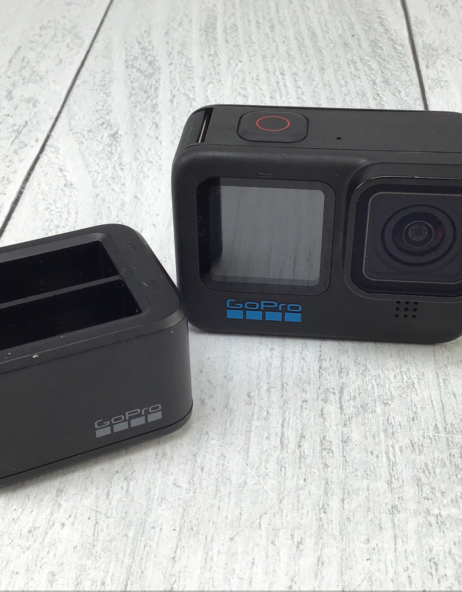 GoPro GoPro Hero 11 Black w/ Charger Used Good