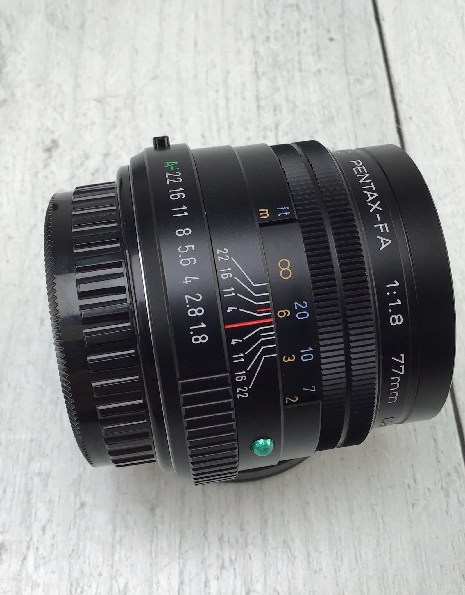Pentax Pentax FA 77mm f1.8 Limited Lens in Box Used EX