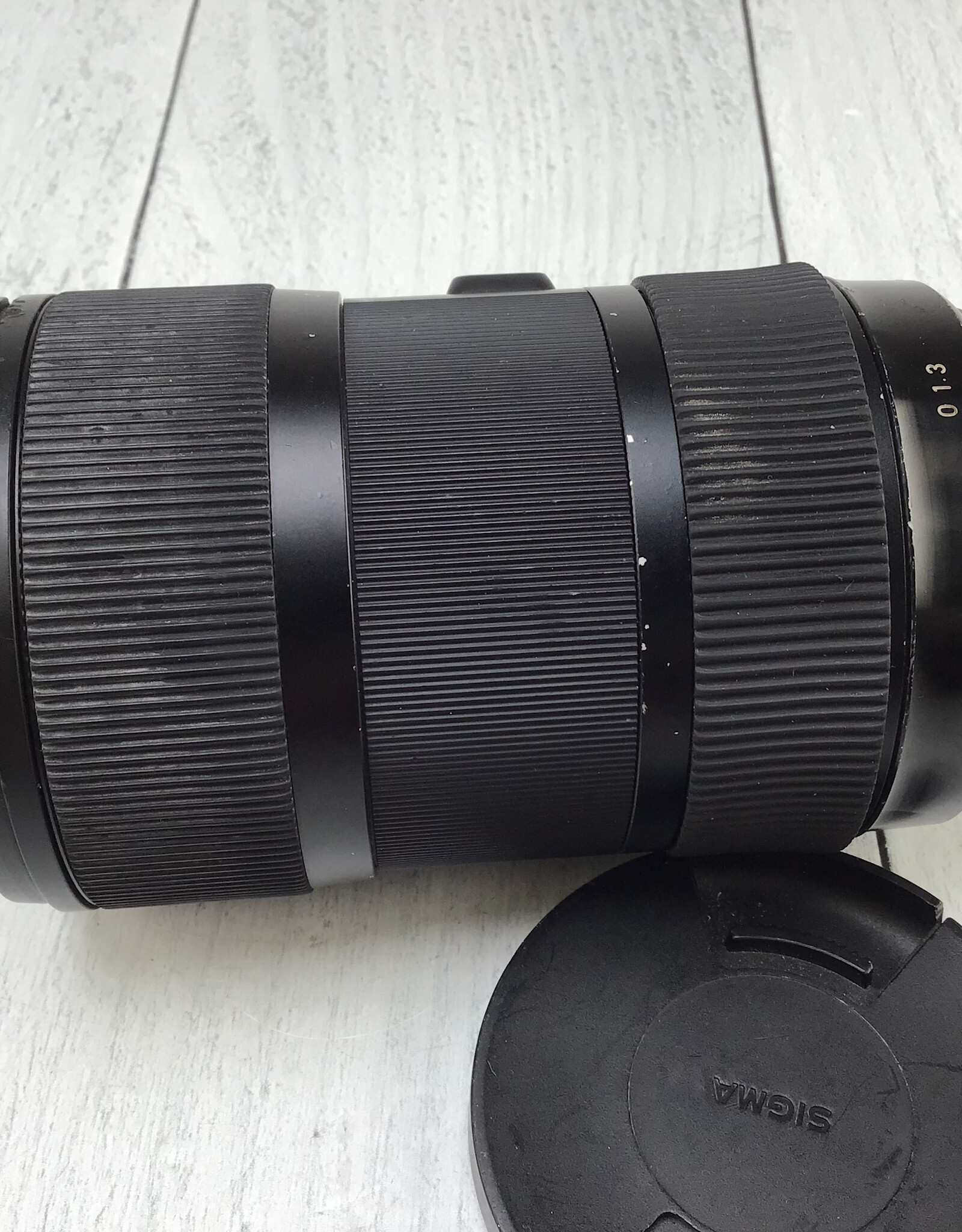 SIGMA Sigma Art 18-35mm f1.8 DC Lens for Canon EF Used BGN