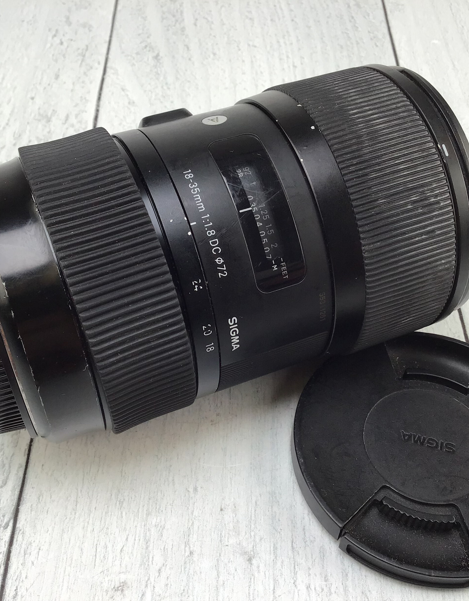 SIGMA Sigma Art 18-35mm f1.8 DC Lens for Canon EF Used BGN