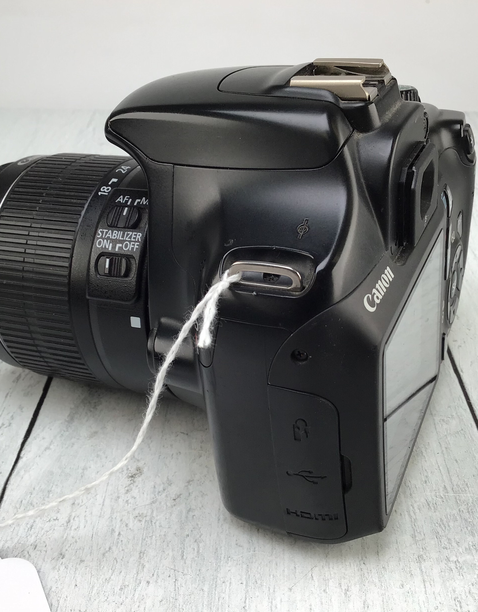 CANON Canon EOS Rebel T3 Camera w/ 18-55mm IS Used Fair